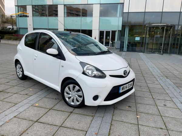 Toyota AYGO 1.0 VVT-i Move Hatchback 5dr Petrol Manual Euro 5 (68 ps)