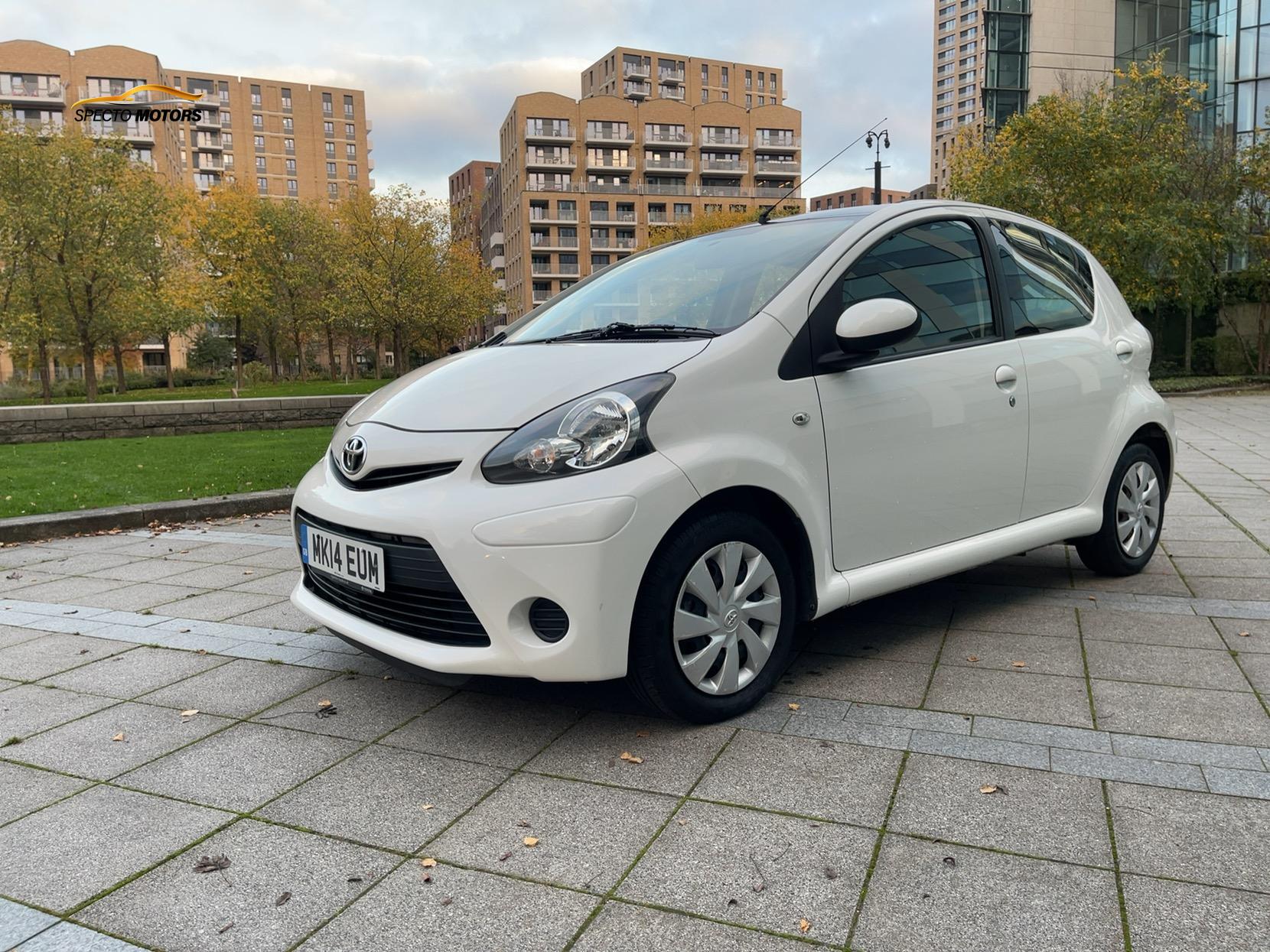 Toyota AYGO 1.0 VVT-i Move Hatchback 5dr Petrol Manual Euro 5 (68 ps)