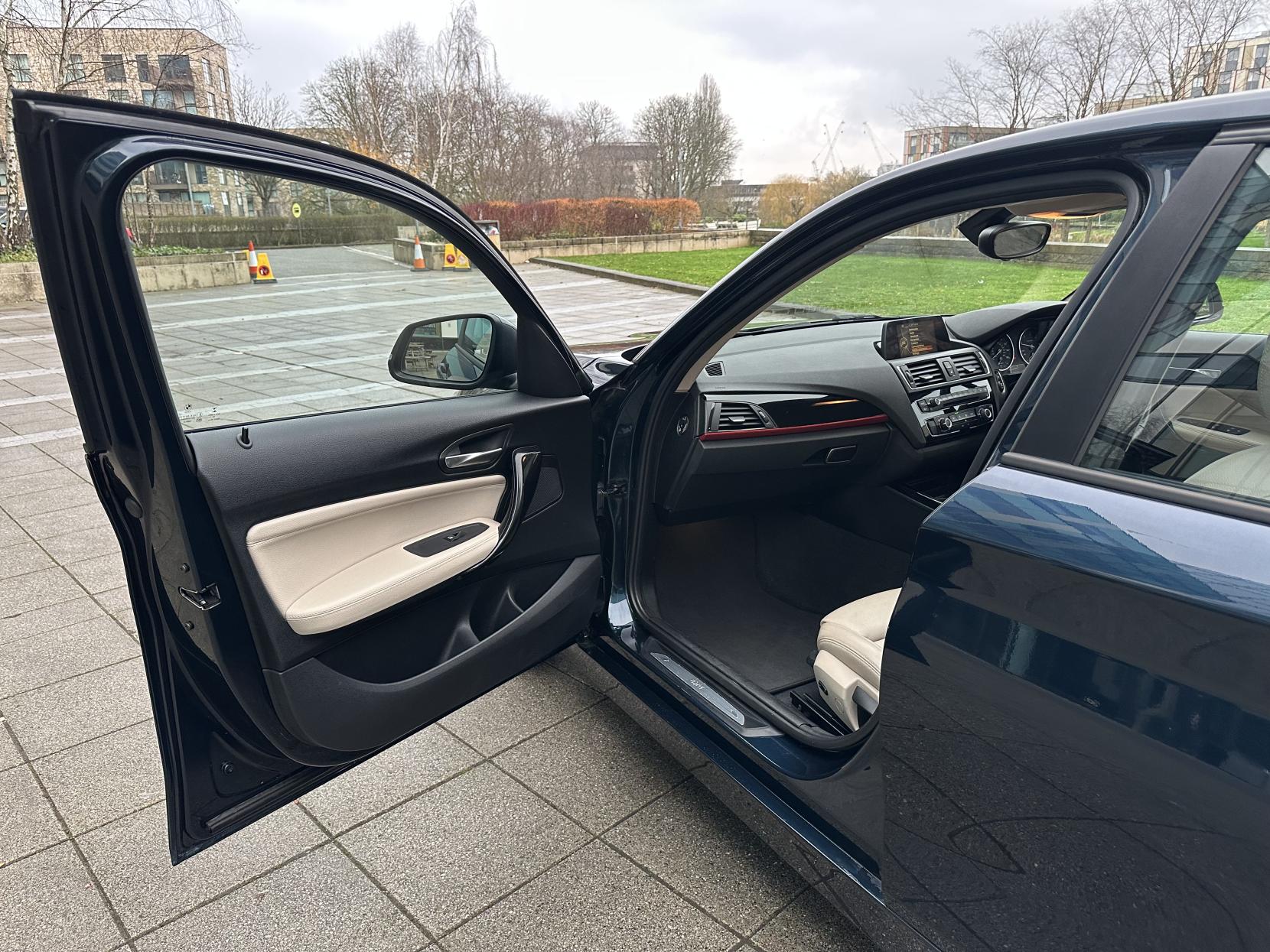 BMW 1 Series 2.0 118d Sport Hatchback 5dr Diesel Auto Euro 6 (s/s) (150 ps)