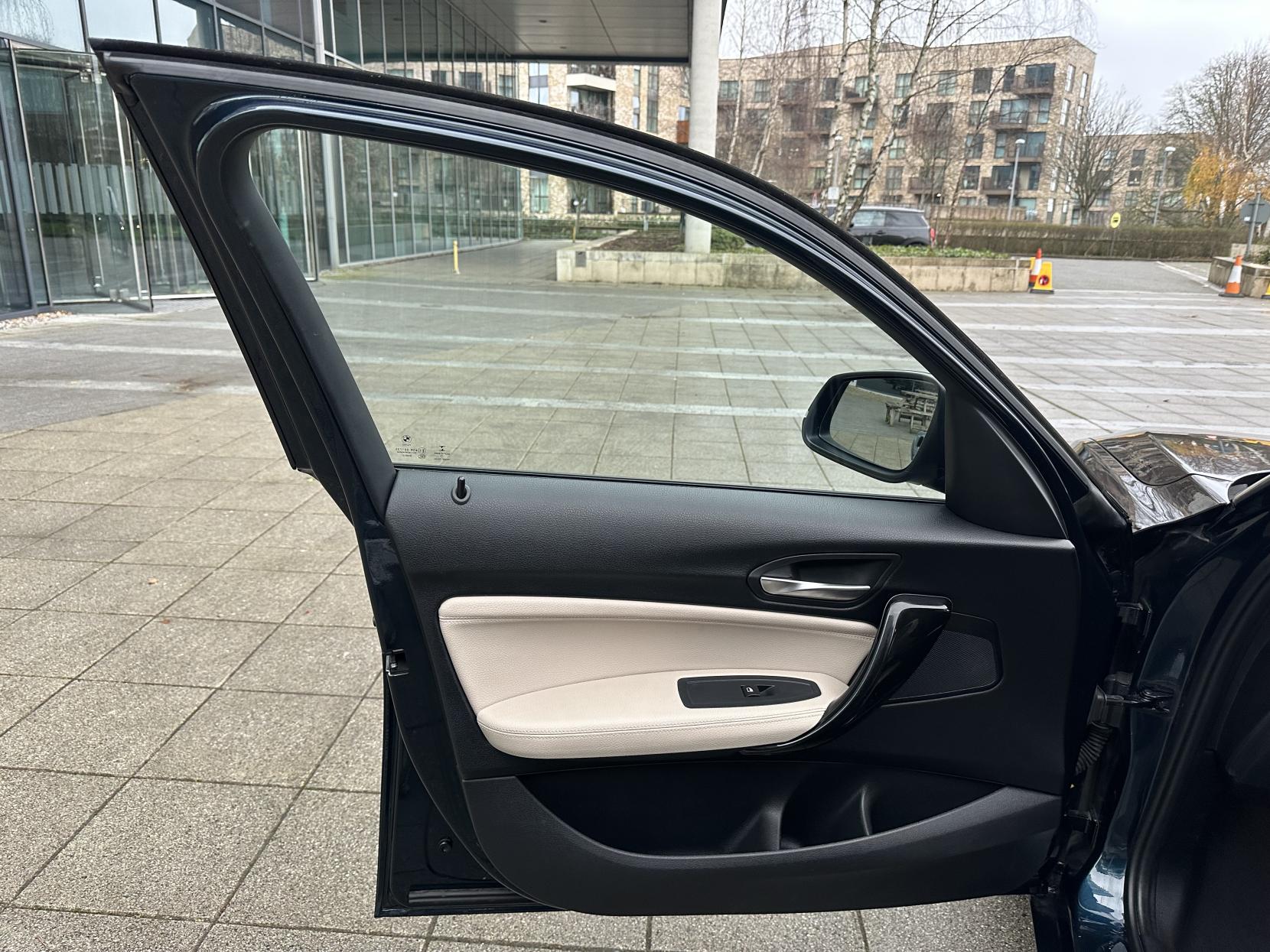 BMW 1 Series 2.0 118d Sport Hatchback 5dr Diesel Auto Euro 6 (s/s) (150 ps)