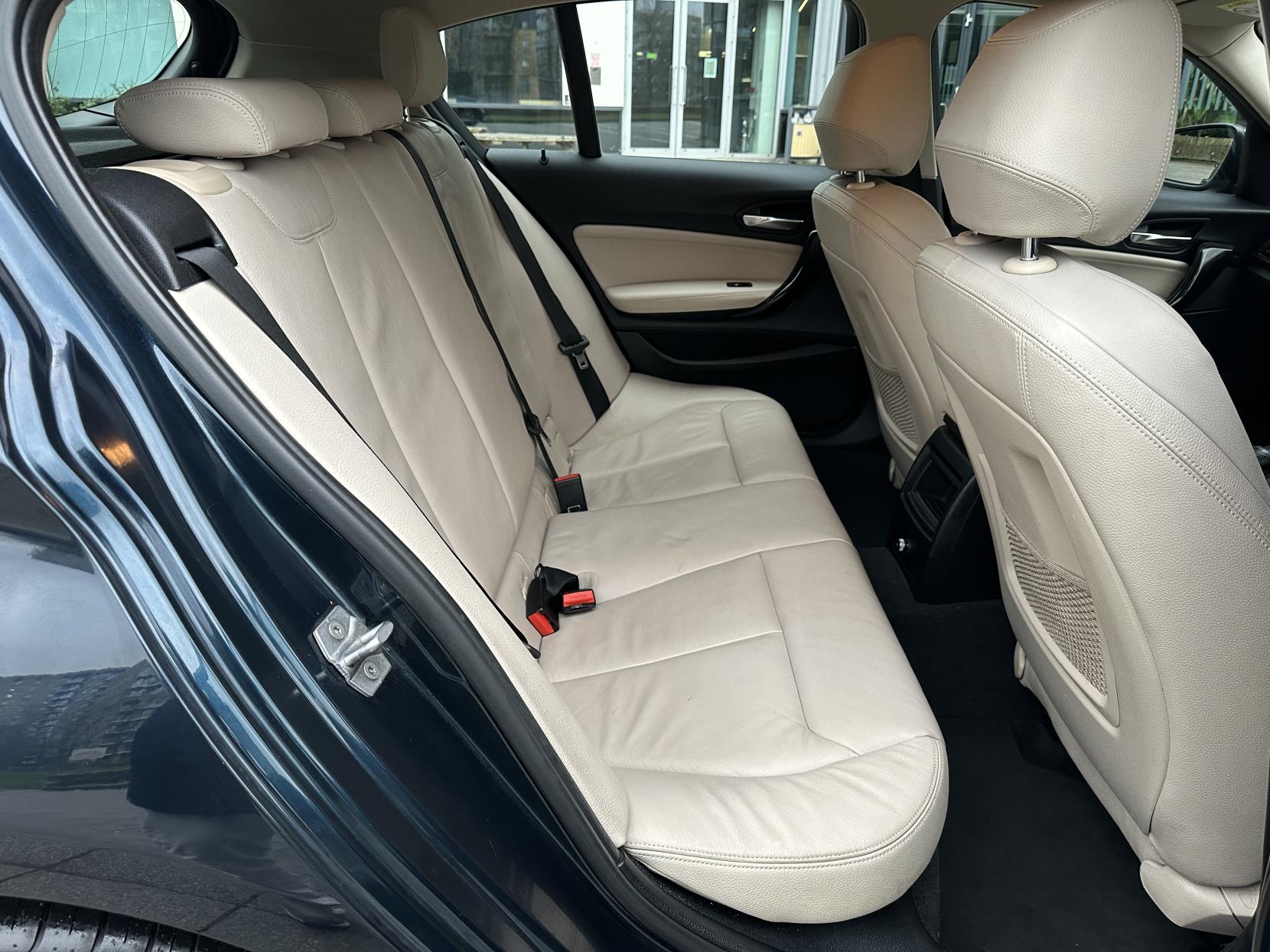 BMW 1 Series 2.0 118d Sport Hatchback 5dr Diesel Auto Euro 6 (s/s) (150 ps)