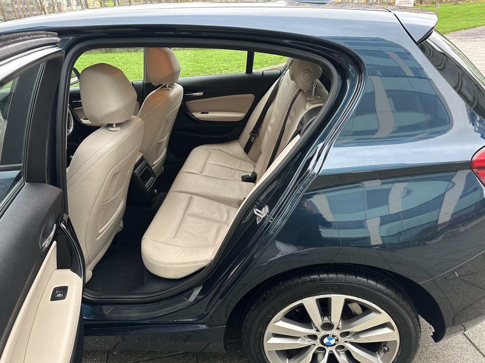 BMW 1 Series 2.0 118d Sport Hatchback 5dr Diesel Auto Euro 6 (s/s) (150 ps)