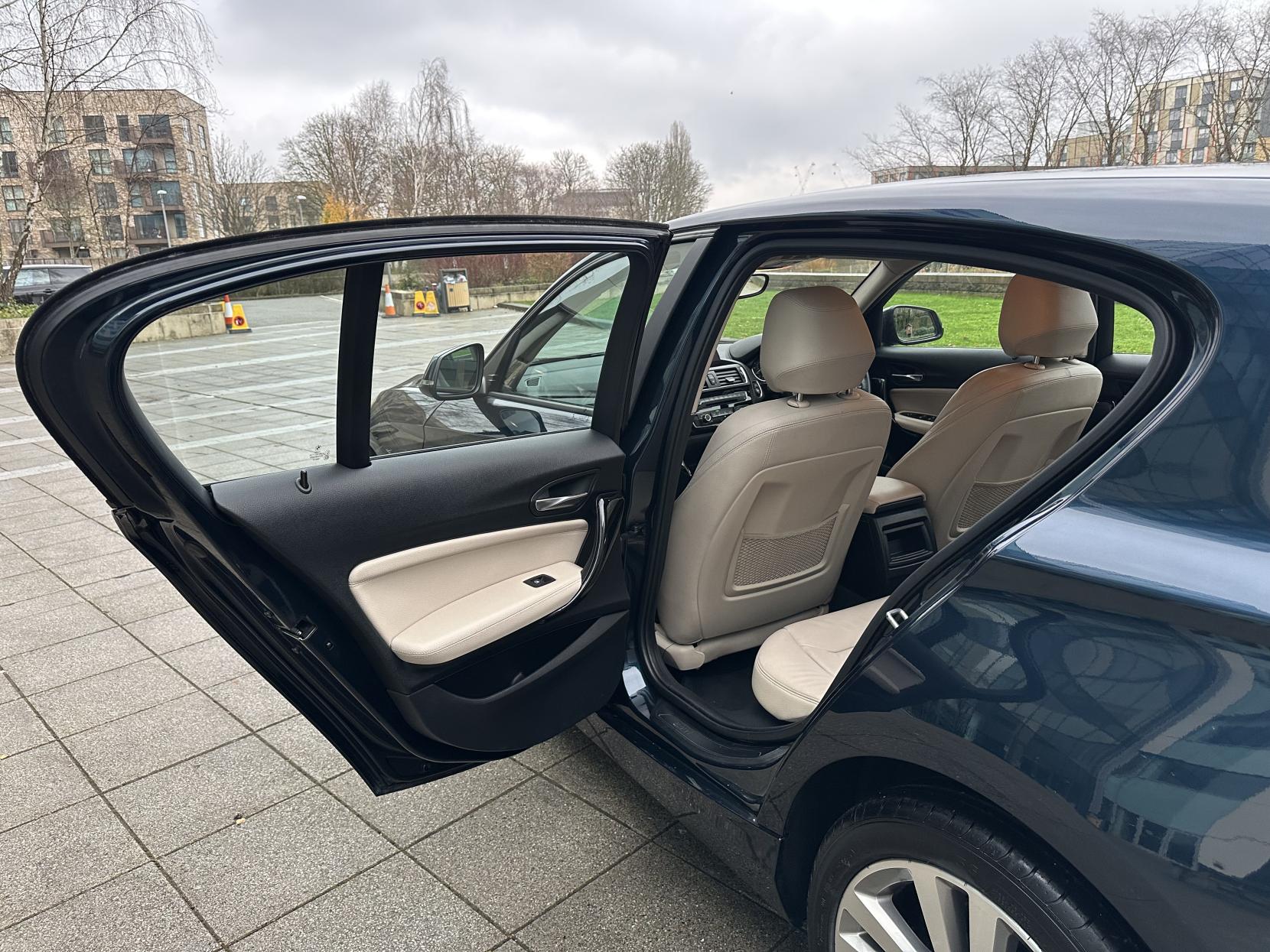 BMW 1 Series 2.0 118d Sport Hatchback 5dr Diesel Auto Euro 6 (s/s) (150 ps)