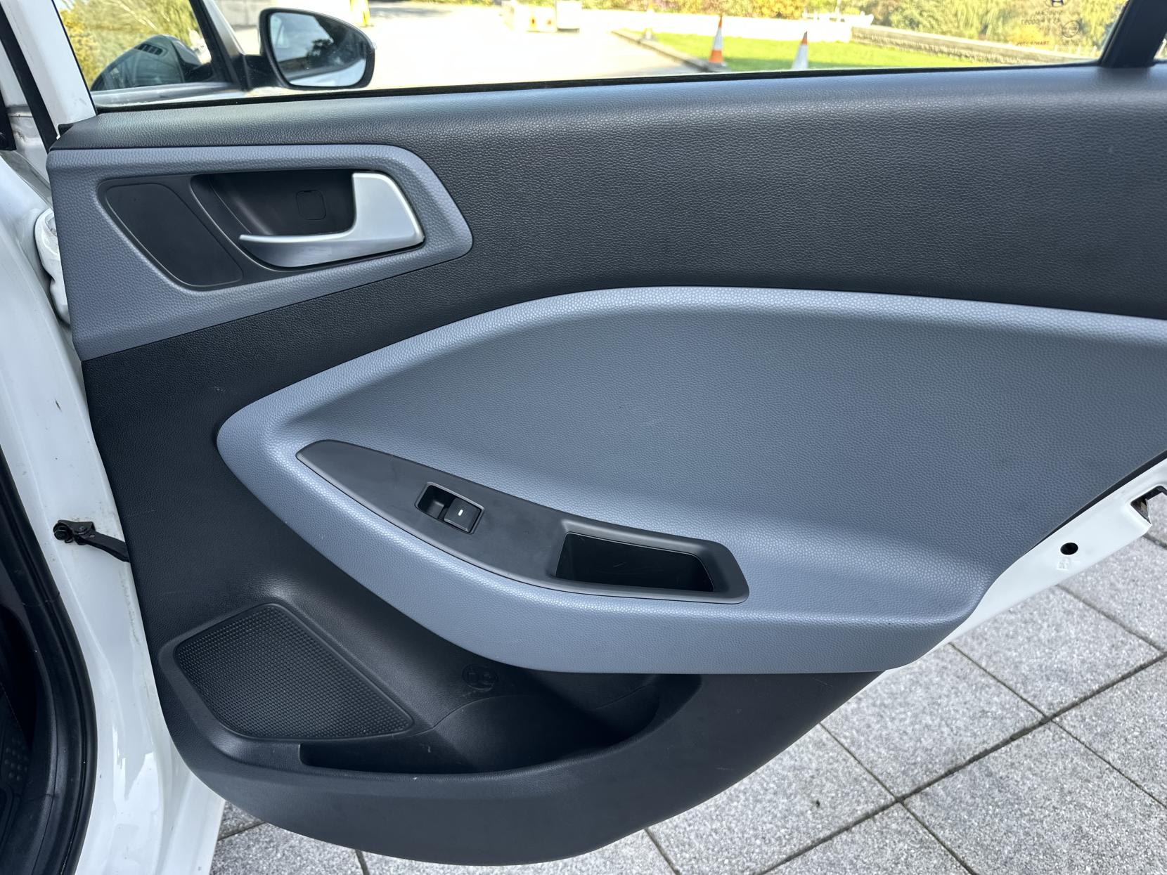 Hyundai i20 1.2 Blue Drive SE Hatchback 5dr Petrol Manual Euro 6 (s/s) (84 ps)
