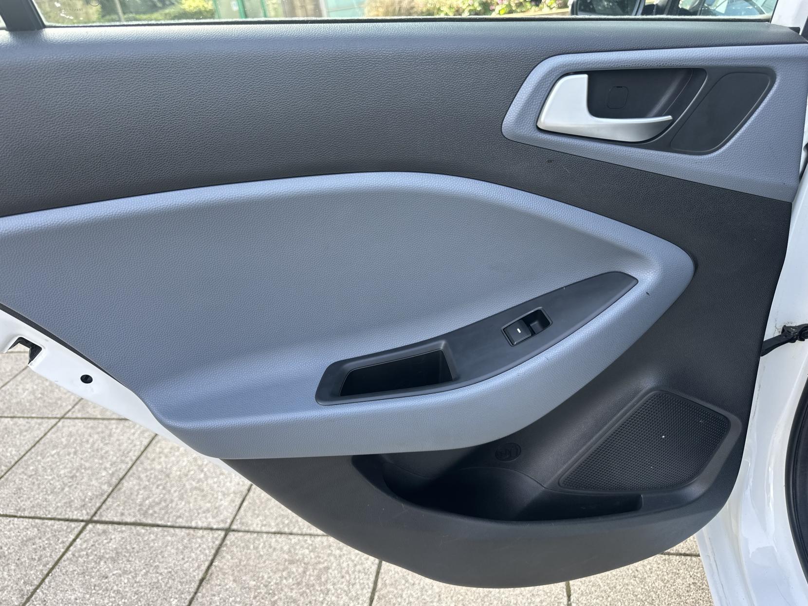 Hyundai i20 1.2 Blue Drive SE Hatchback 5dr Petrol Manual Euro 6 (s/s) (84 ps)