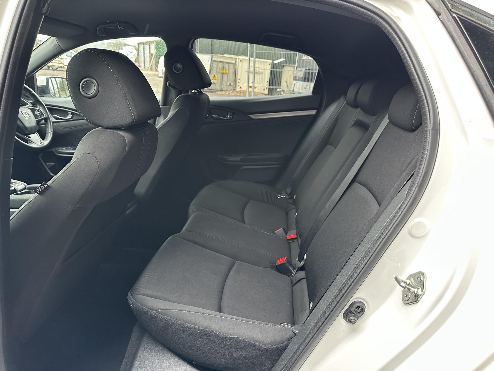 Honda Civic 1.0 VTEC Turbo SR Hatchback 5dr Petrol CVT Euro 6 (s/s) (129 ps)