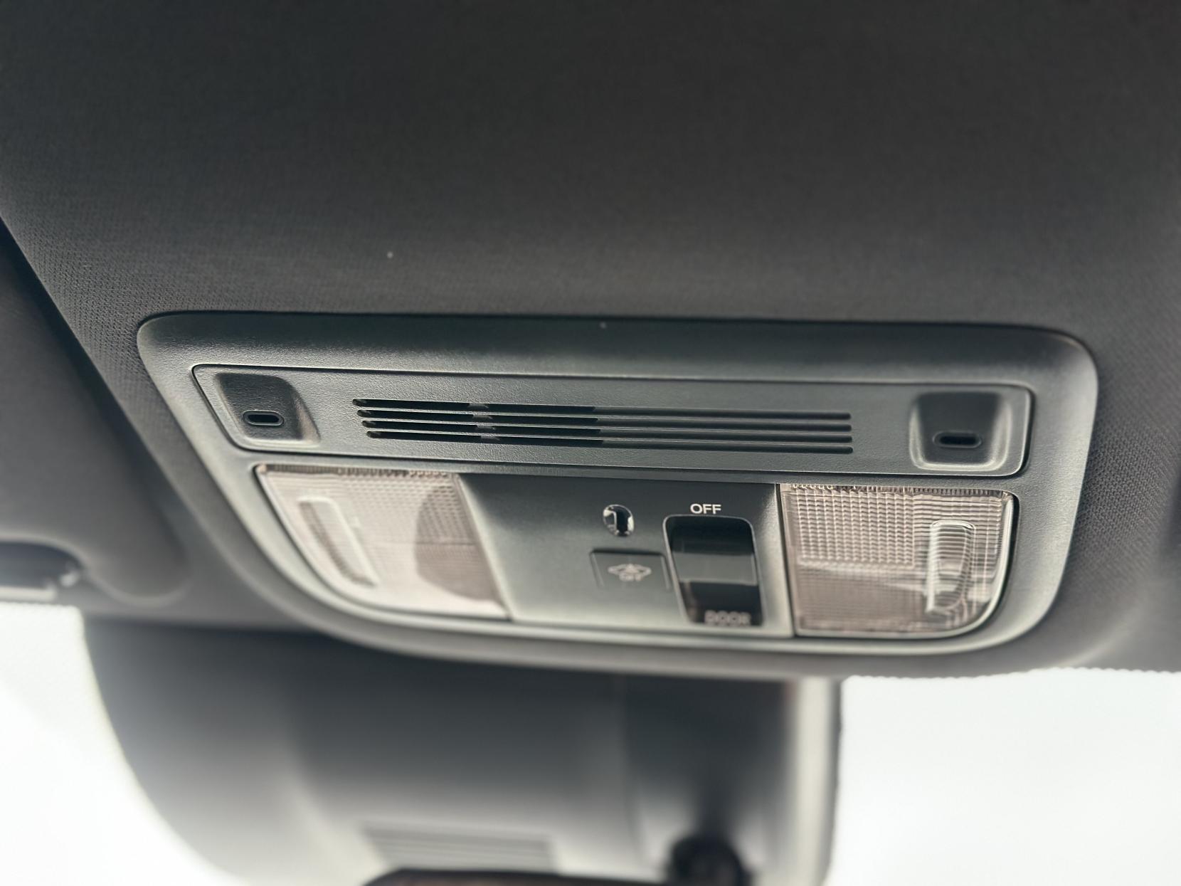 Honda Civic 1.0 VTEC Turbo SR Hatchback 5dr Petrol CVT Euro 6 (s/s) (129 ps)