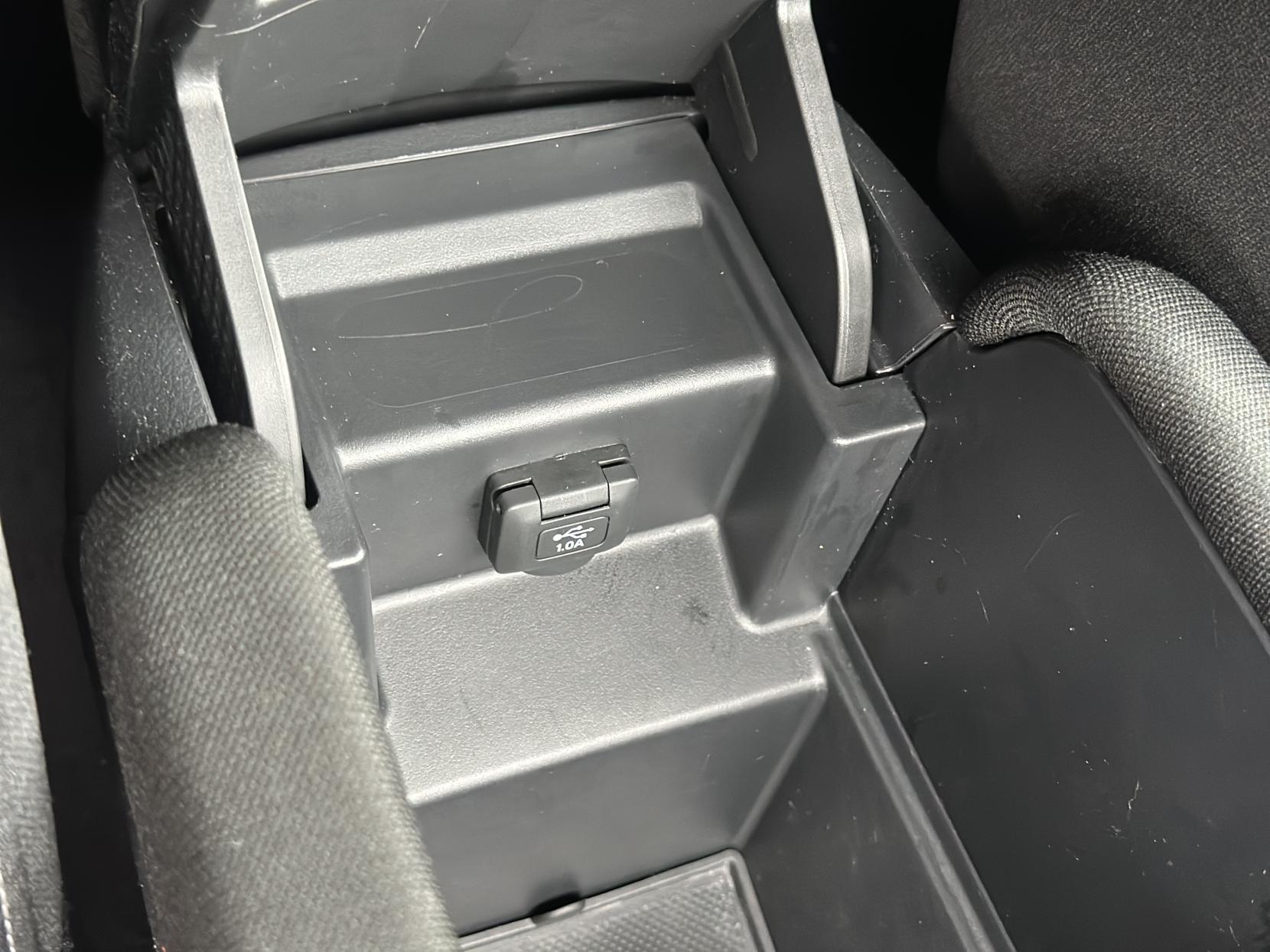 Honda Civic 1.0 VTEC Turbo SR Hatchback 5dr Petrol CVT Euro 6 (s/s) (129 ps)