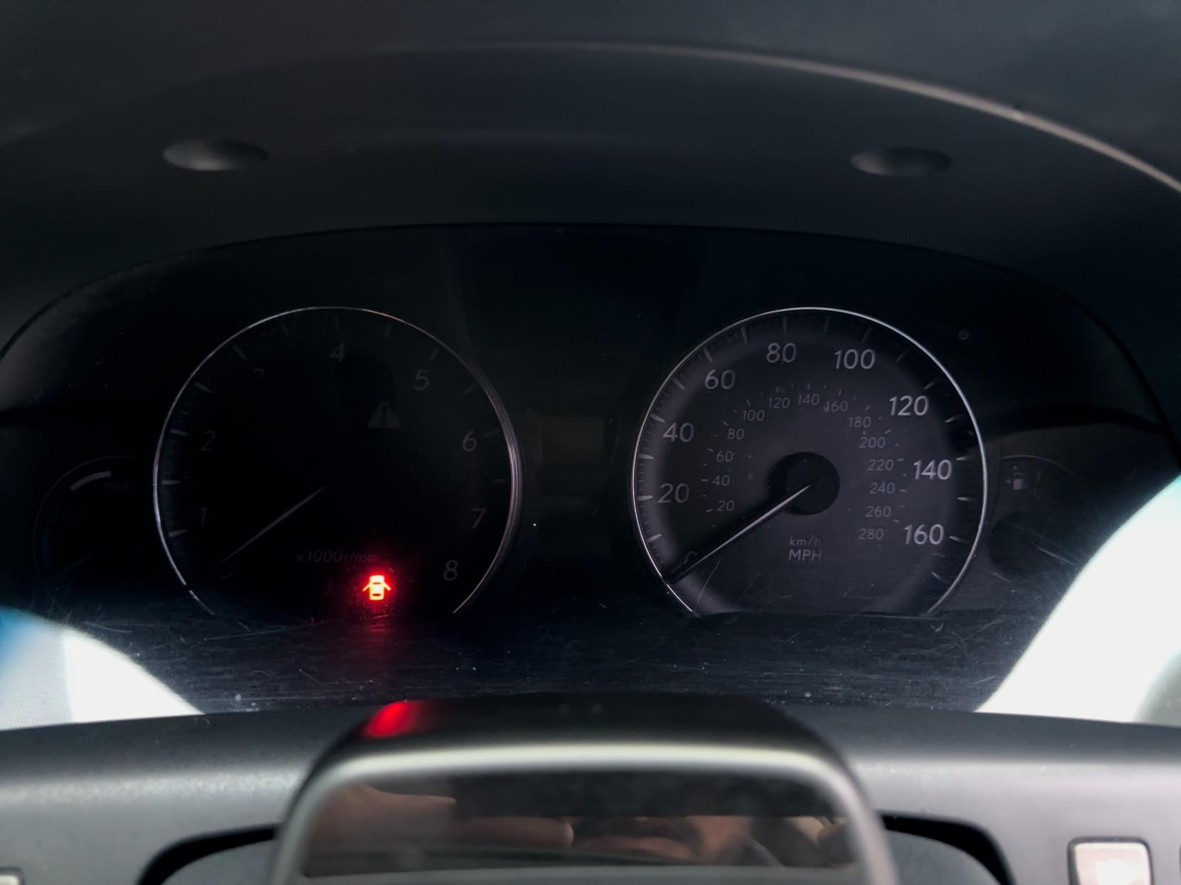 Lexus LS 5.0 600h V8 L RSR Saloon 4dr Petrol Hybrid CVT 4WD Euro 5 (s/s) (445 ps)