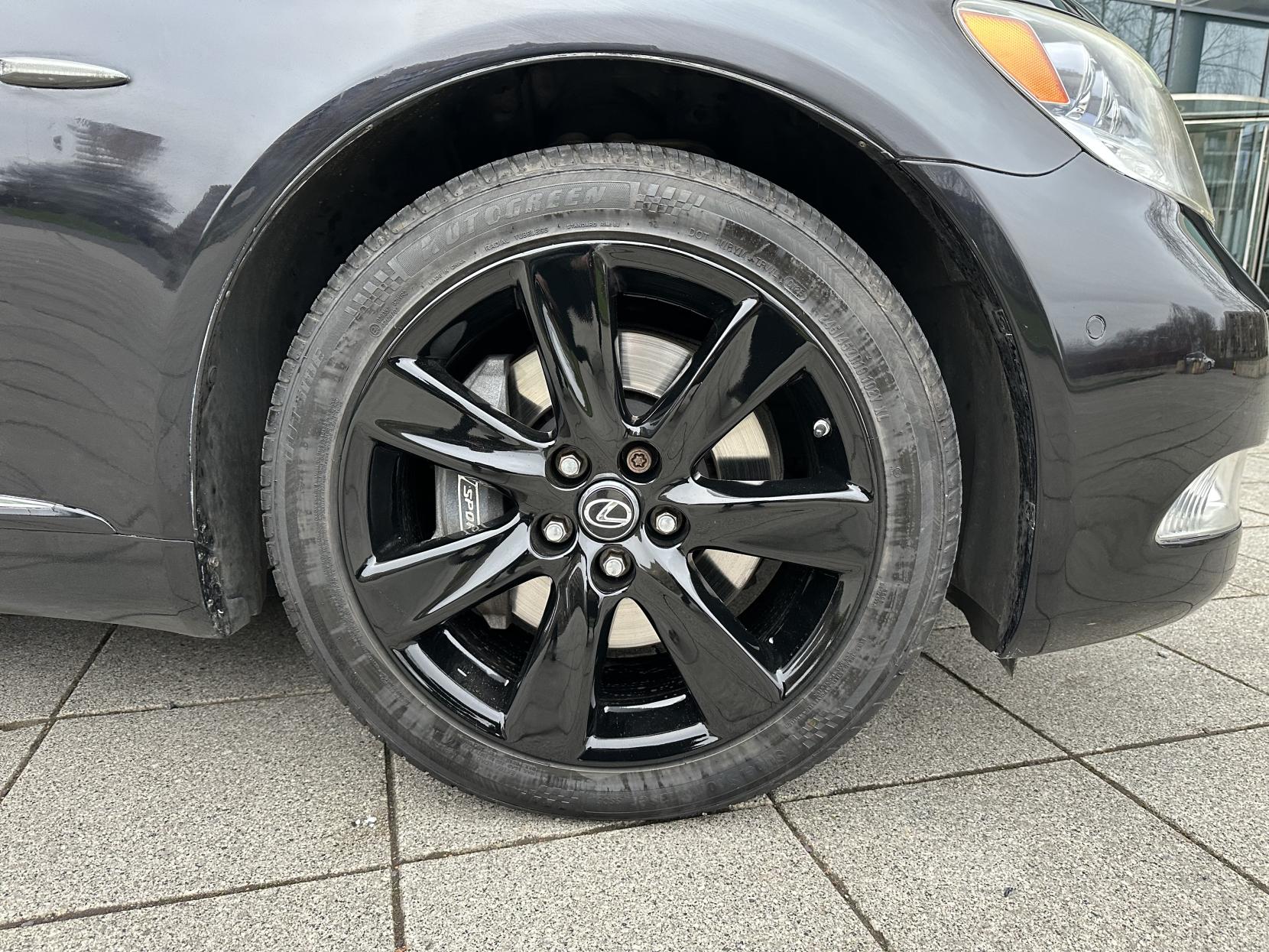 Lexus LS 5.0 600h V8 L RSR Saloon 4dr Petrol Hybrid CVT 4WD Euro 5 (s/s) (445 ps)