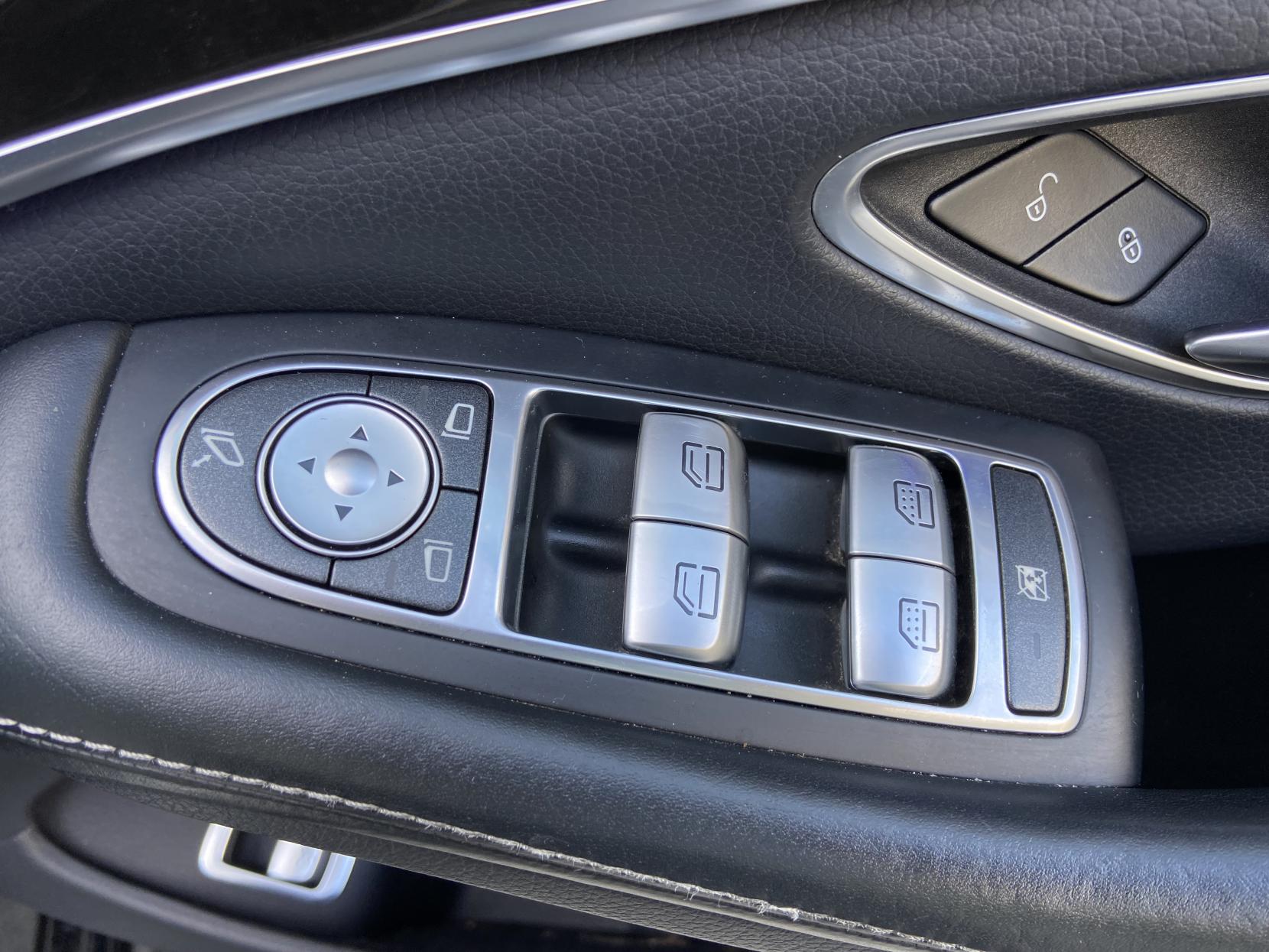 Mercedes-Benz S Class 3.0 S350Ld V6 AMG Line Saloon 4dr Diesel G-Tronic+ Euro 6 (s/s) (258 ps)