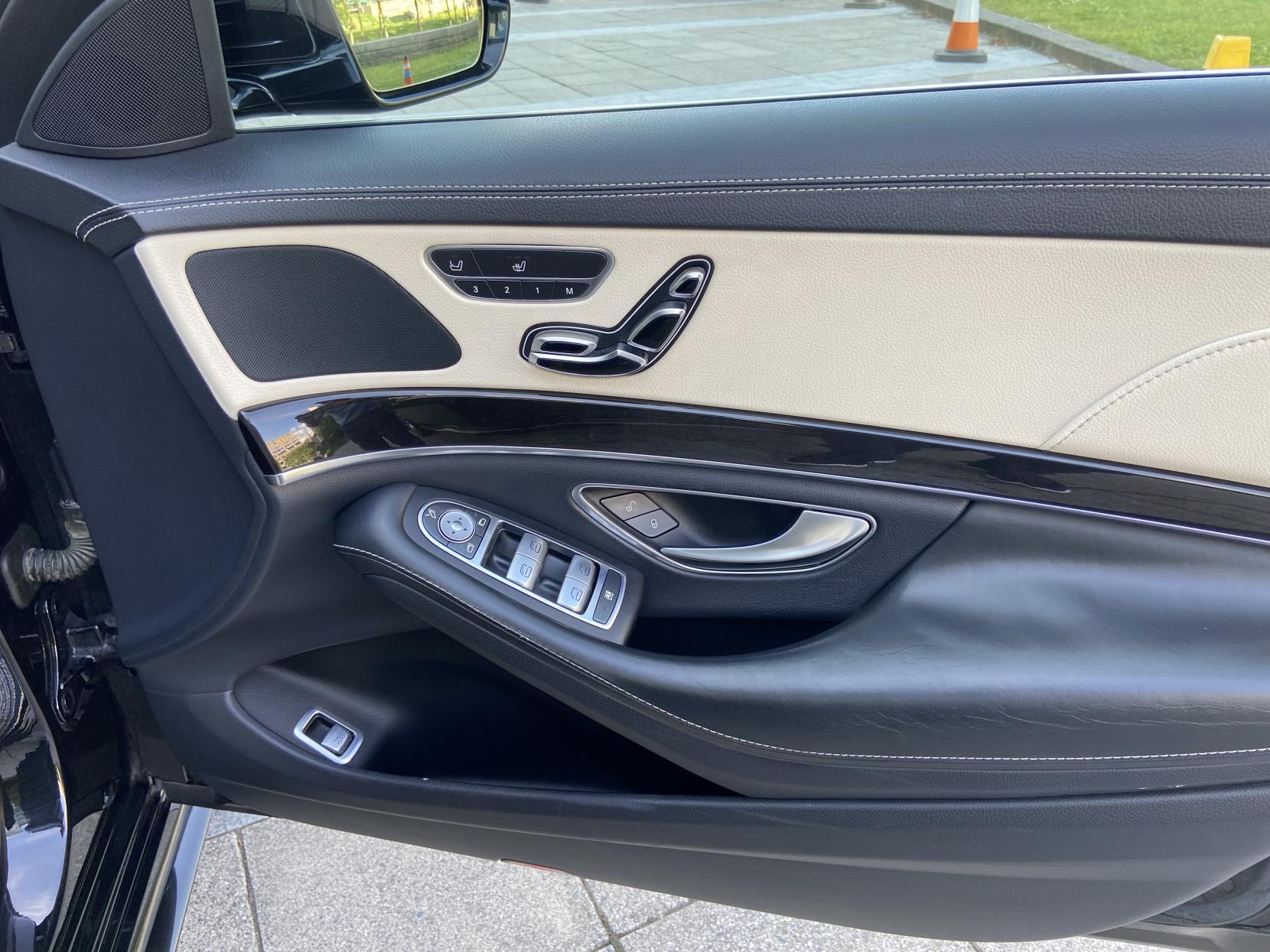 Mercedes-Benz S Class 3.0 S350Ld V6 AMG Line Saloon 4dr Diesel G-Tronic+ Euro 6 (s/s) (258 ps)