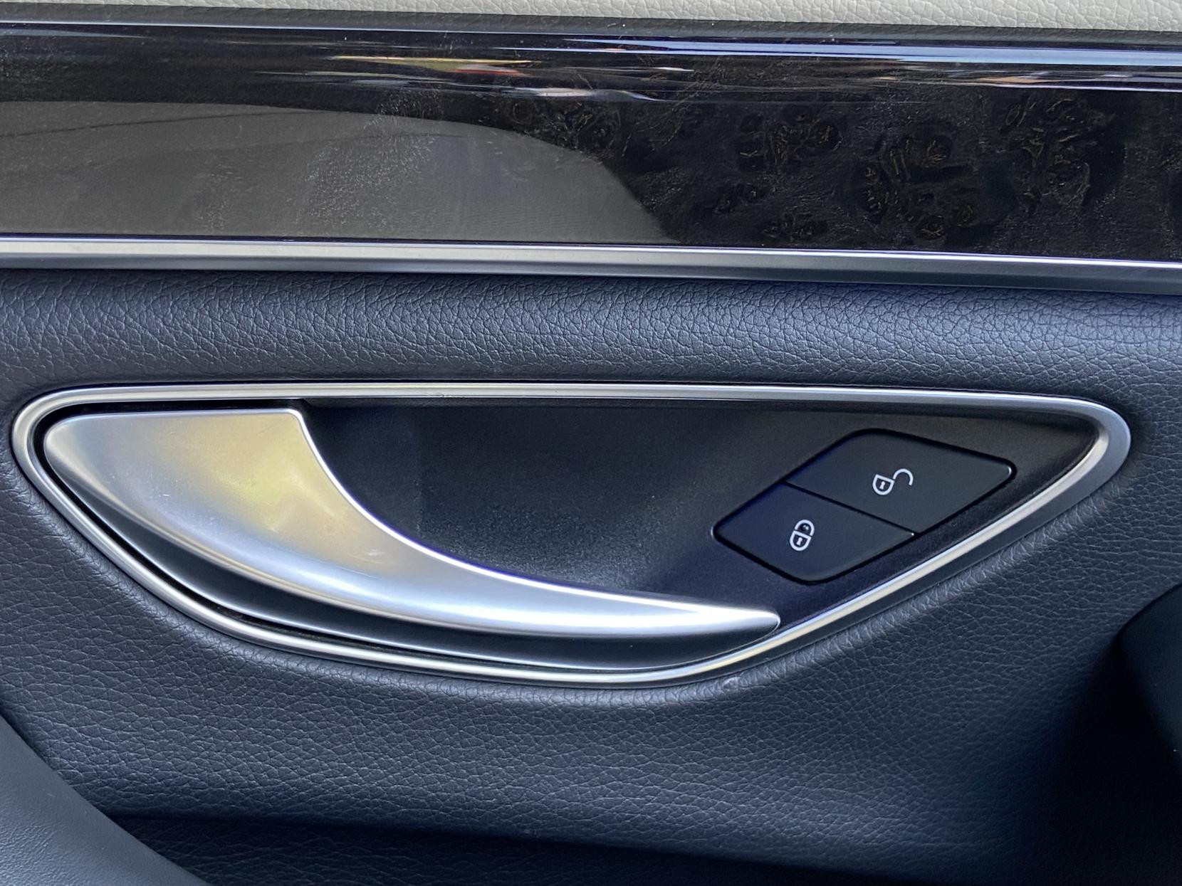 Mercedes-Benz S Class 3.0 S350Ld V6 AMG Line Saloon 4dr Diesel G-Tronic+ Euro 6 (s/s) (258 ps)