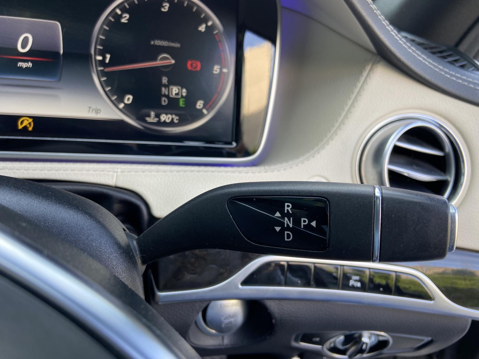 Mercedes-Benz S Class 3.0 S350Ld V6 AMG Line Saloon 4dr Diesel G-Tronic+ Euro 6 (s/s) (258 ps)