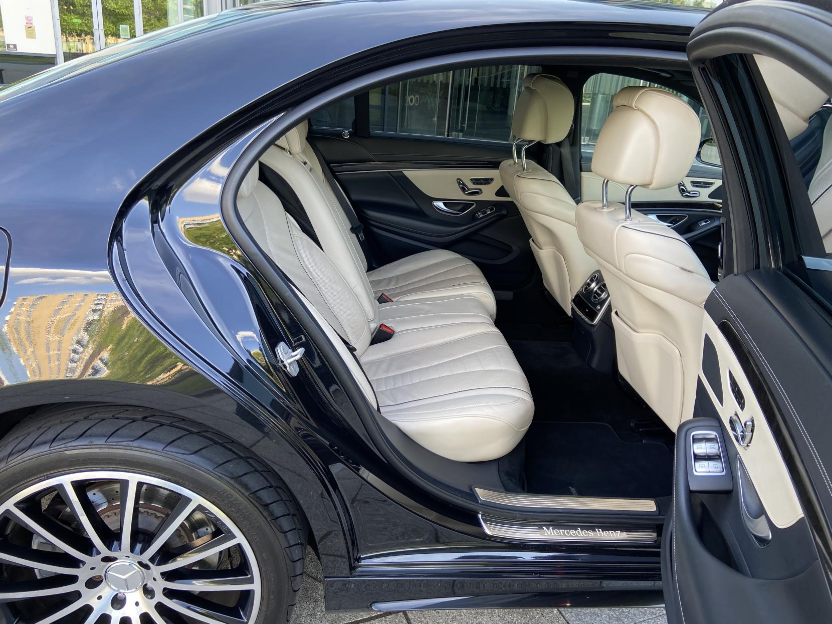 Mercedes-Benz S Class 3.0 S350Ld V6 AMG Line Saloon 4dr Diesel G-Tronic+ Euro 6 (s/s) (258 ps)