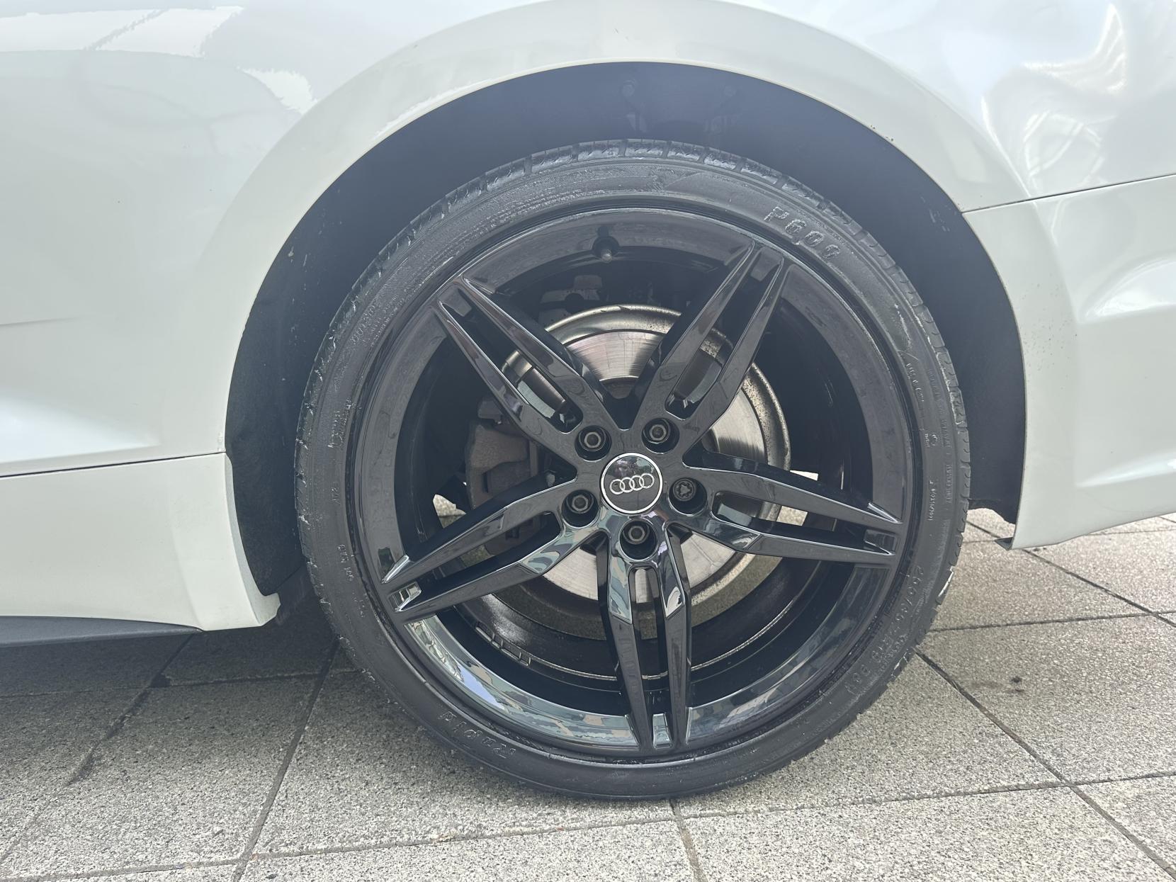 Audi A5 2.0 TDI S line Coupe 2dr Diesel S Tronic quattro Euro 6 (s/s) (190 ps)