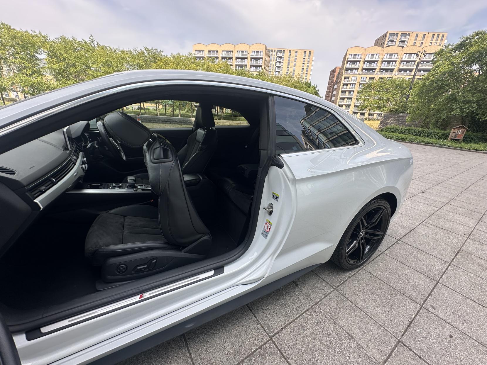 Audi A5 2.0 TDI S line Coupe 2dr Diesel S Tronic quattro Euro 6 (s/s) (190 ps)
