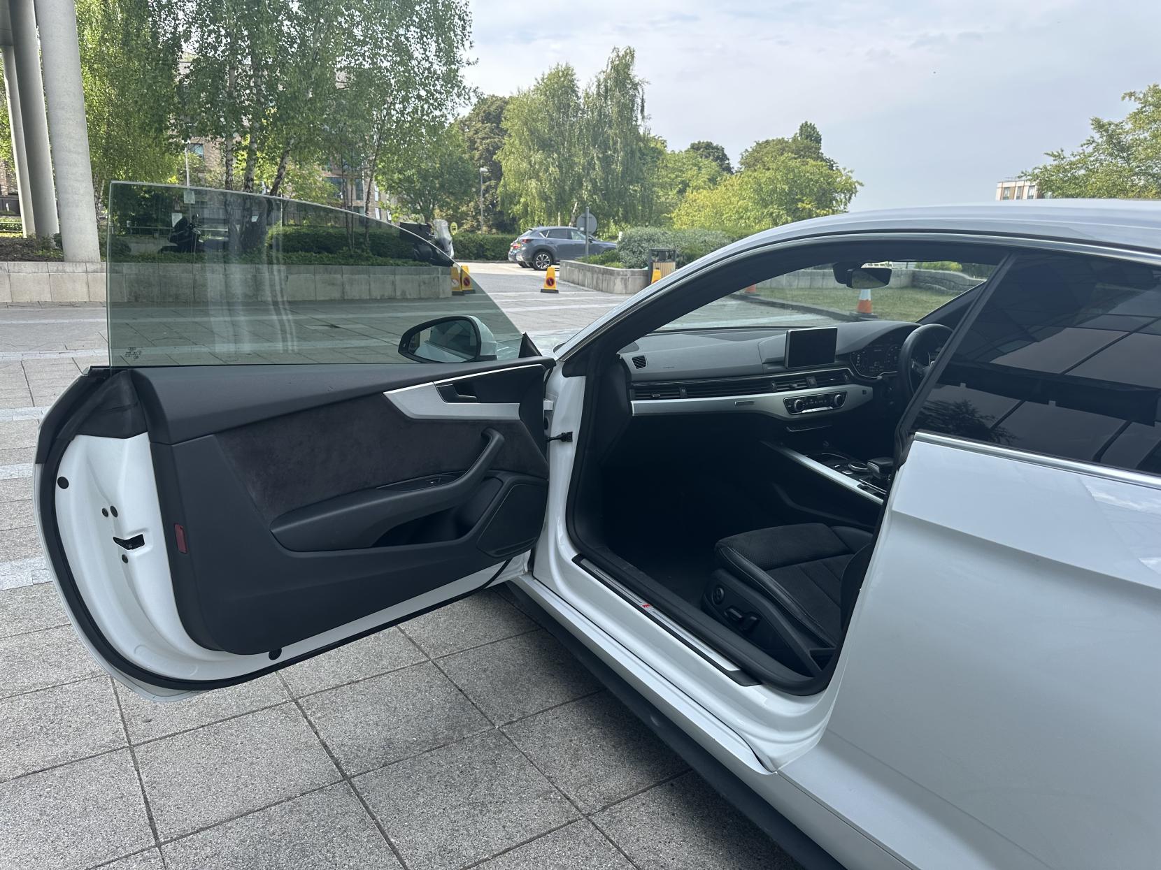 Audi A5 2.0 TDI S line Coupe 2dr Diesel S Tronic quattro Euro 6 (s/s) (190 ps)