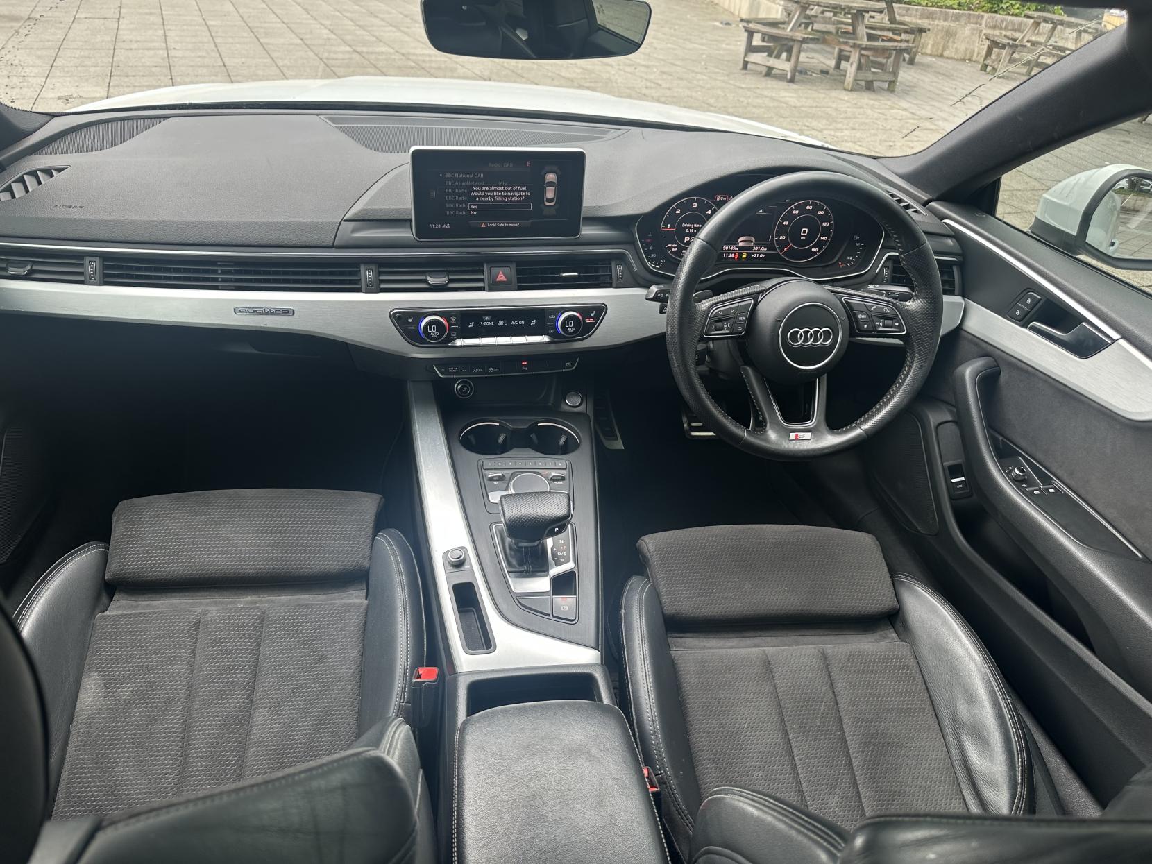 Audi A5 2.0 TDI S line Coupe 2dr Diesel S Tronic quattro Euro 6 (s/s) (190 ps)