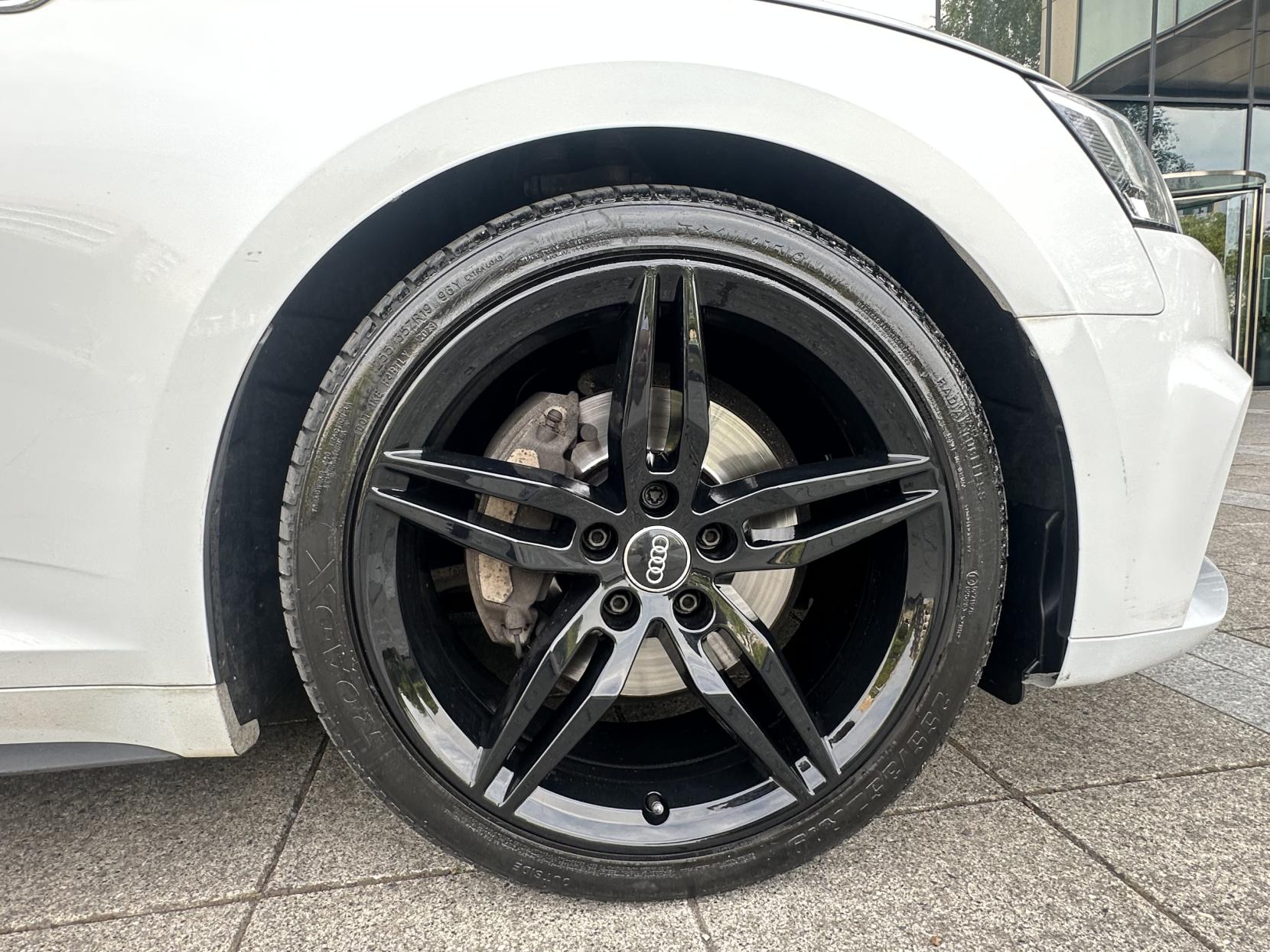 Audi A5 2.0 TDI S line Coupe 2dr Diesel S Tronic quattro Euro 6 (s/s) (190 ps)