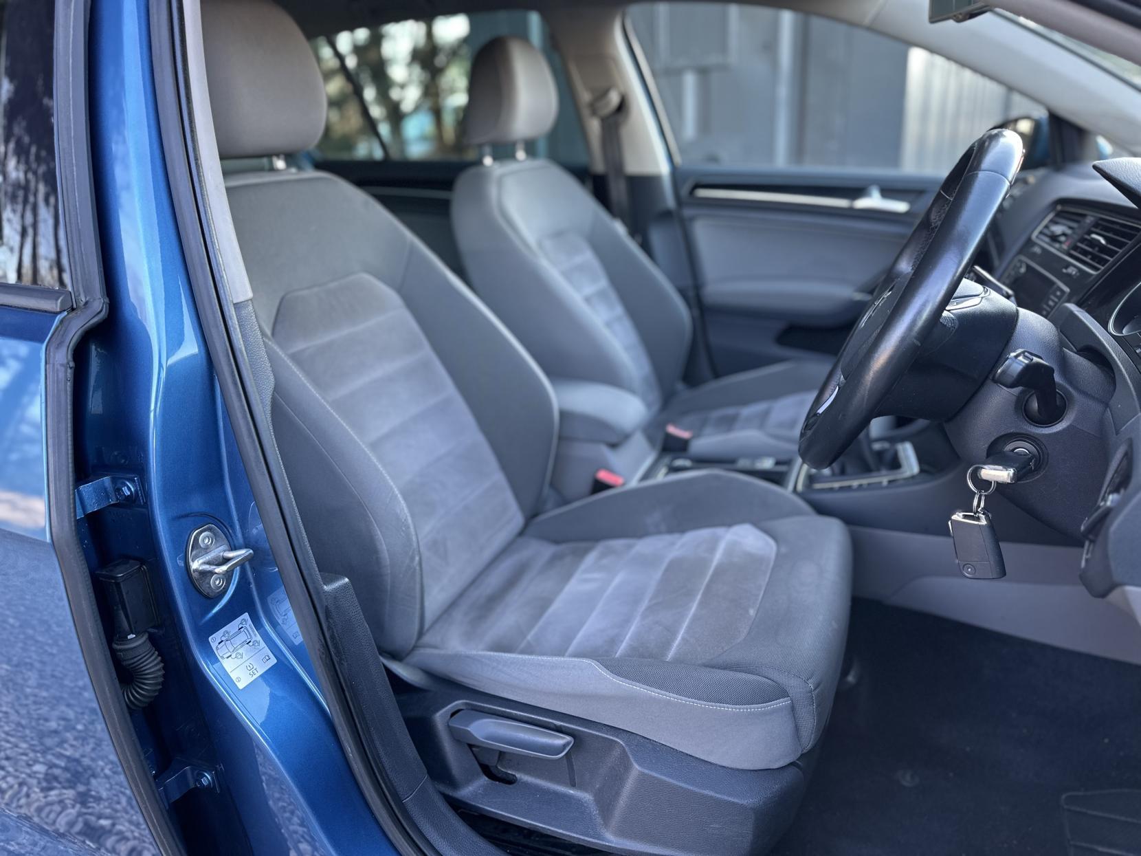 Volkswagen Golf 1.4 TSI BlueMotion Tech ACT GT Hatchback 5dr Petrol Manual Euro 6 (s/s) (140 ps)