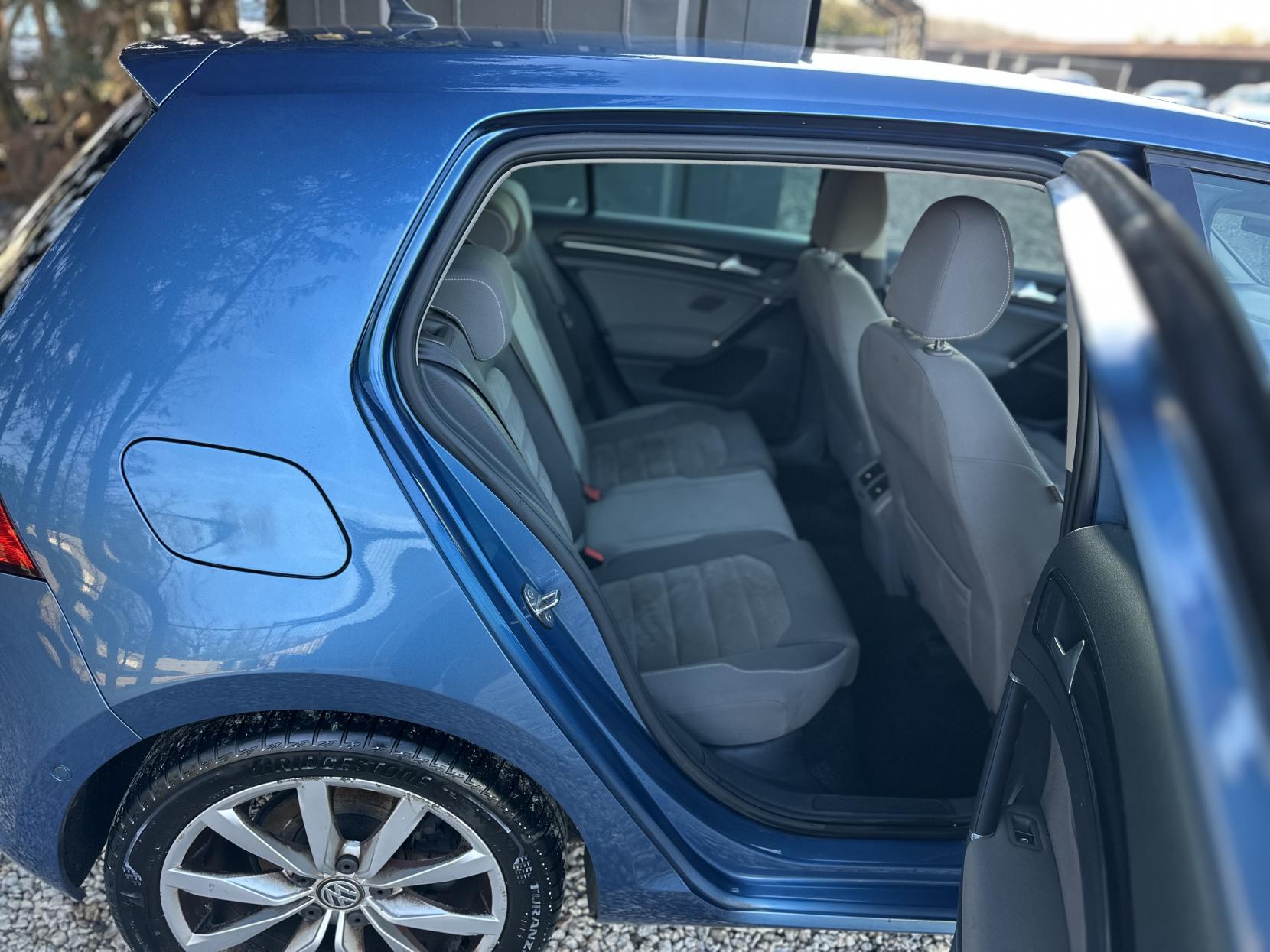 Volkswagen Golf 1.4 TSI BlueMotion Tech ACT GT Hatchback 5dr Petrol Manual Euro 6 (s/s) (140 ps)