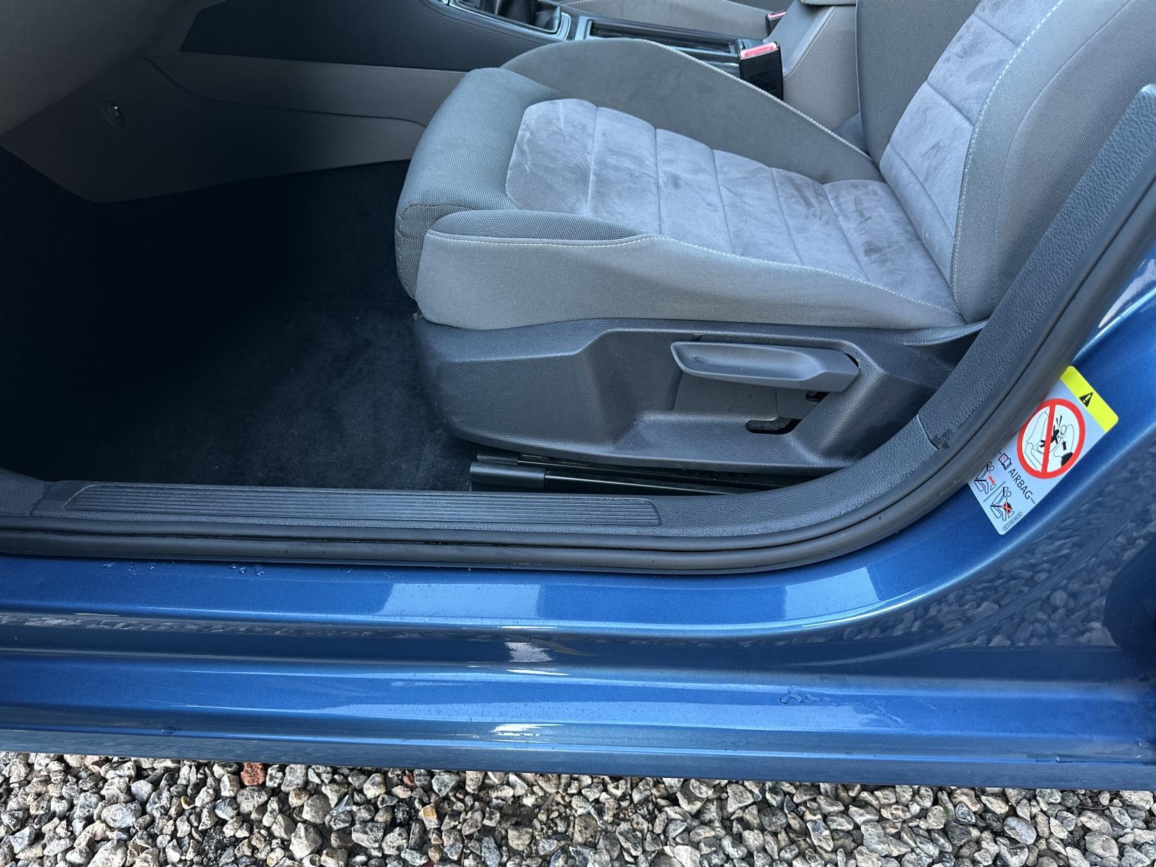 Volkswagen Golf 1.4 TSI BlueMotion Tech ACT GT Hatchback 5dr Petrol Manual Euro 6 (s/s) (140 ps)