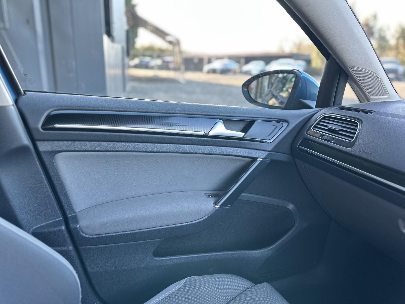 Volkswagen Golf 1.4 TSI BlueMotion Tech ACT GT Hatchback 5dr Petrol Manual Euro 6 (s/s) (140 ps)