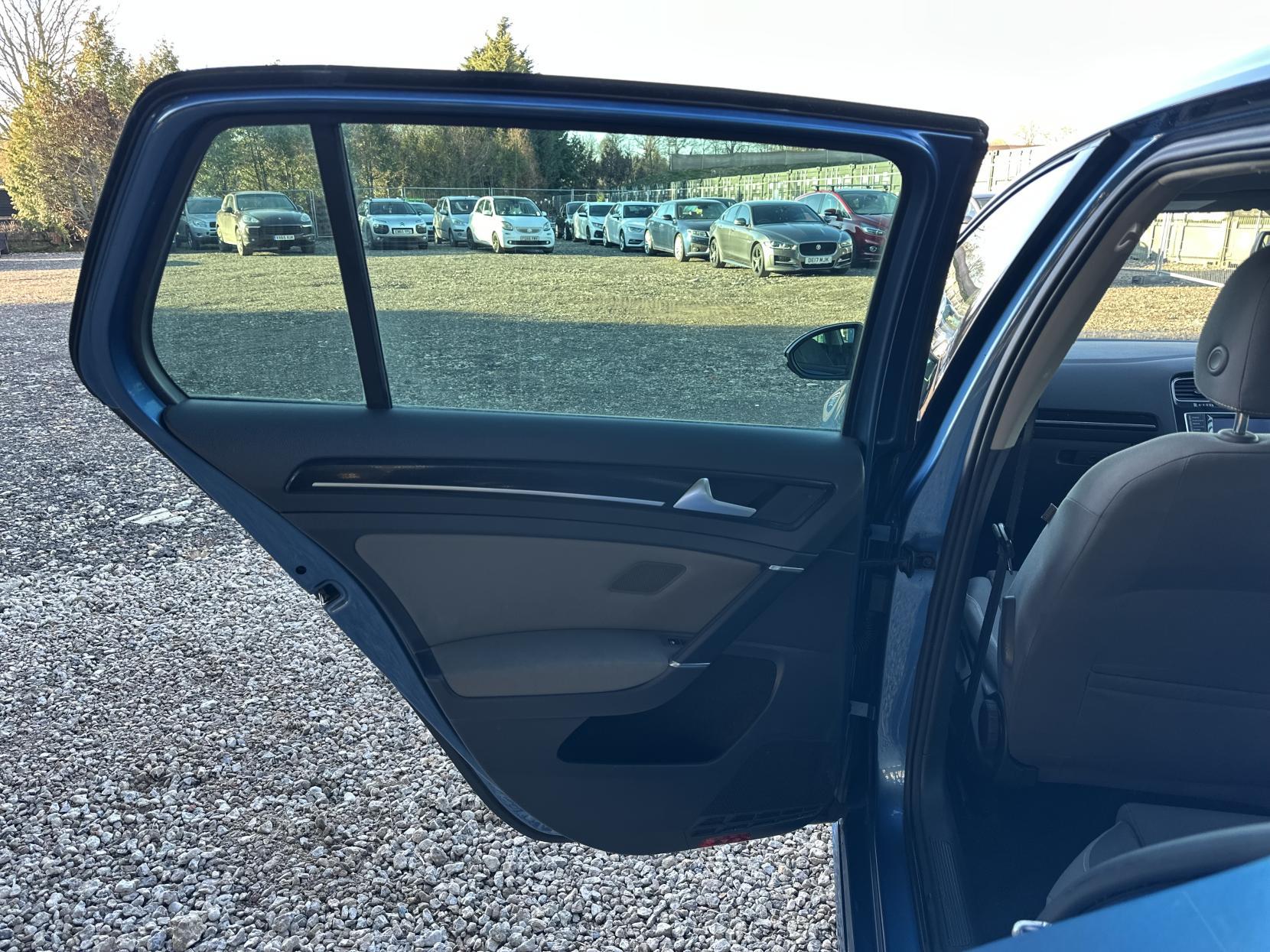 Volkswagen Golf 1.4 TSI BlueMotion Tech ACT GT Hatchback 5dr Petrol Manual Euro 6 (s/s) (140 ps)