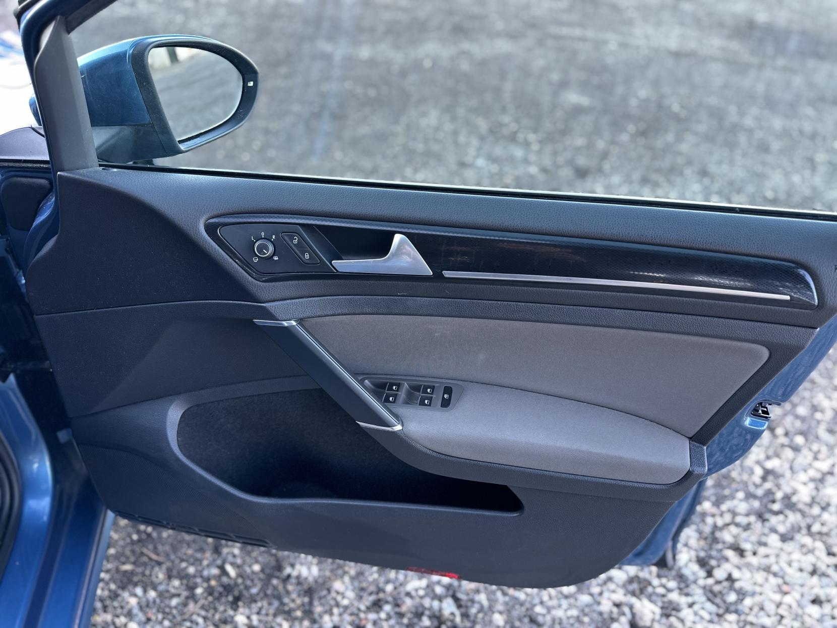 Volkswagen Golf 1.4 TSI BlueMotion Tech ACT GT Hatchback 5dr Petrol Manual Euro 6 (s/s) (140 ps)