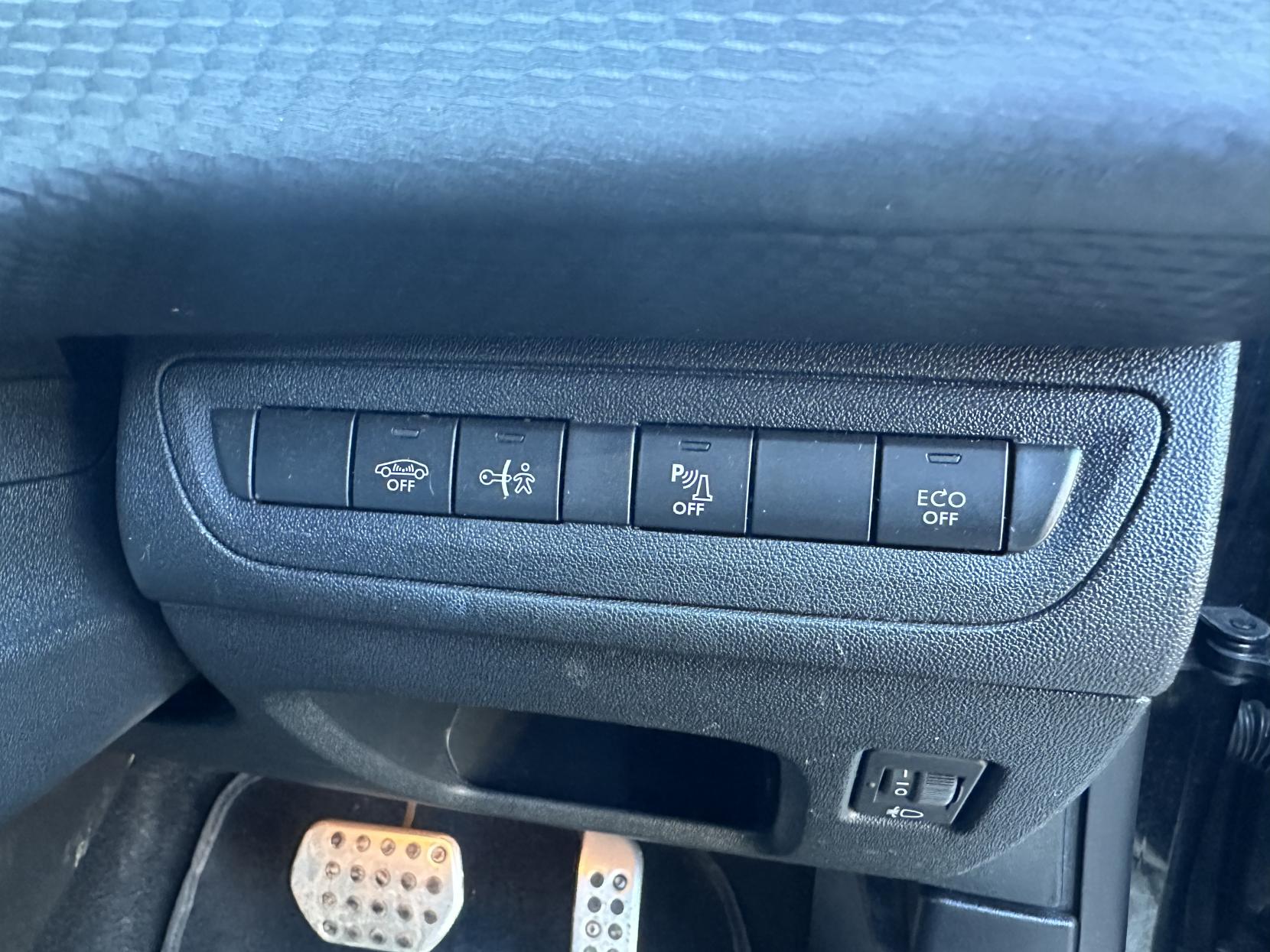 Peugeot 208 1.2 PureTech GPF GT Line Hatchback 5dr Petrol EAT Euro 6 (s/s) (110 ps)