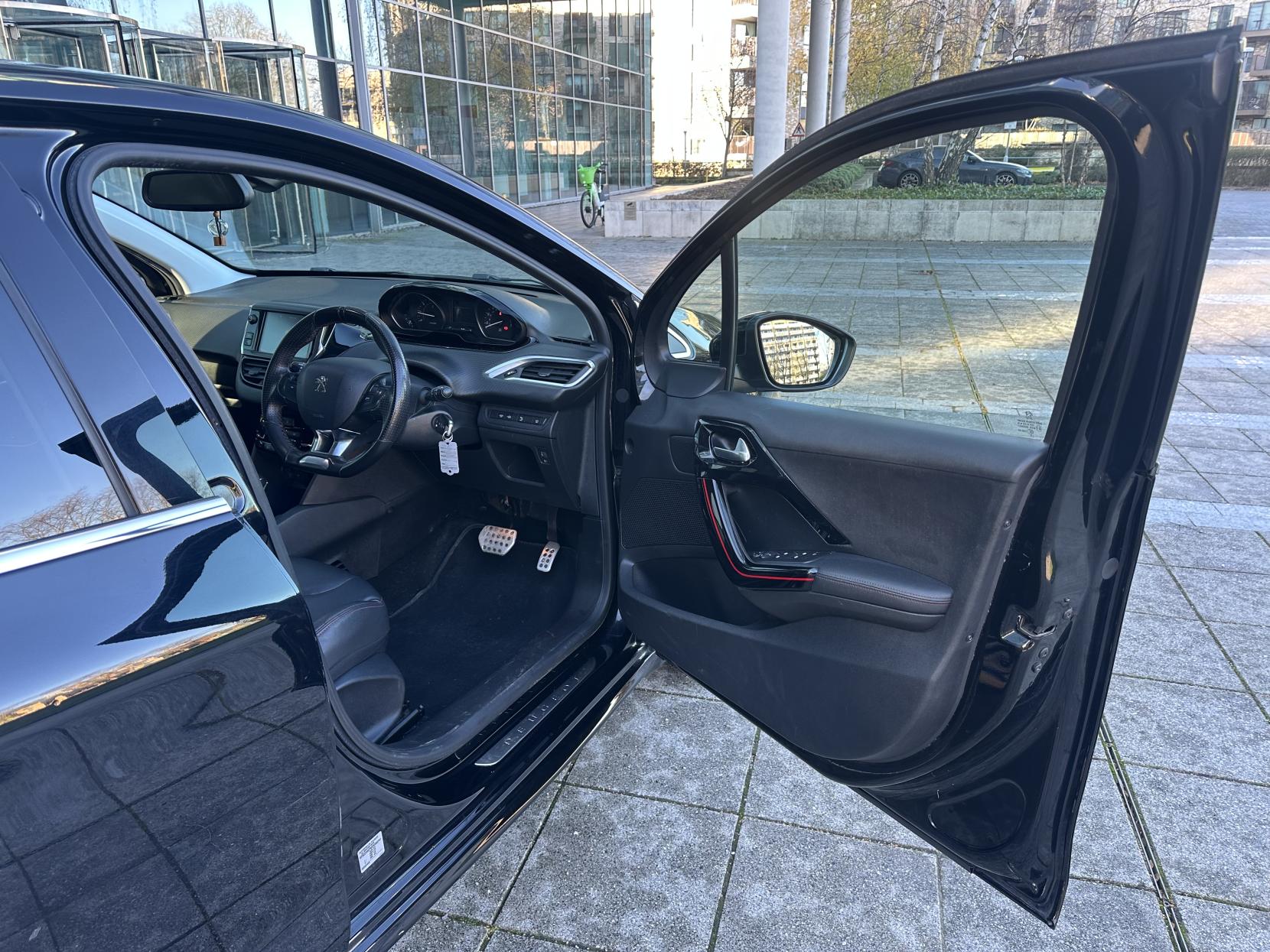 Peugeot 208 1.2 PureTech GPF GT Line Hatchback 5dr Petrol EAT Euro 6 (s/s) (110 ps)