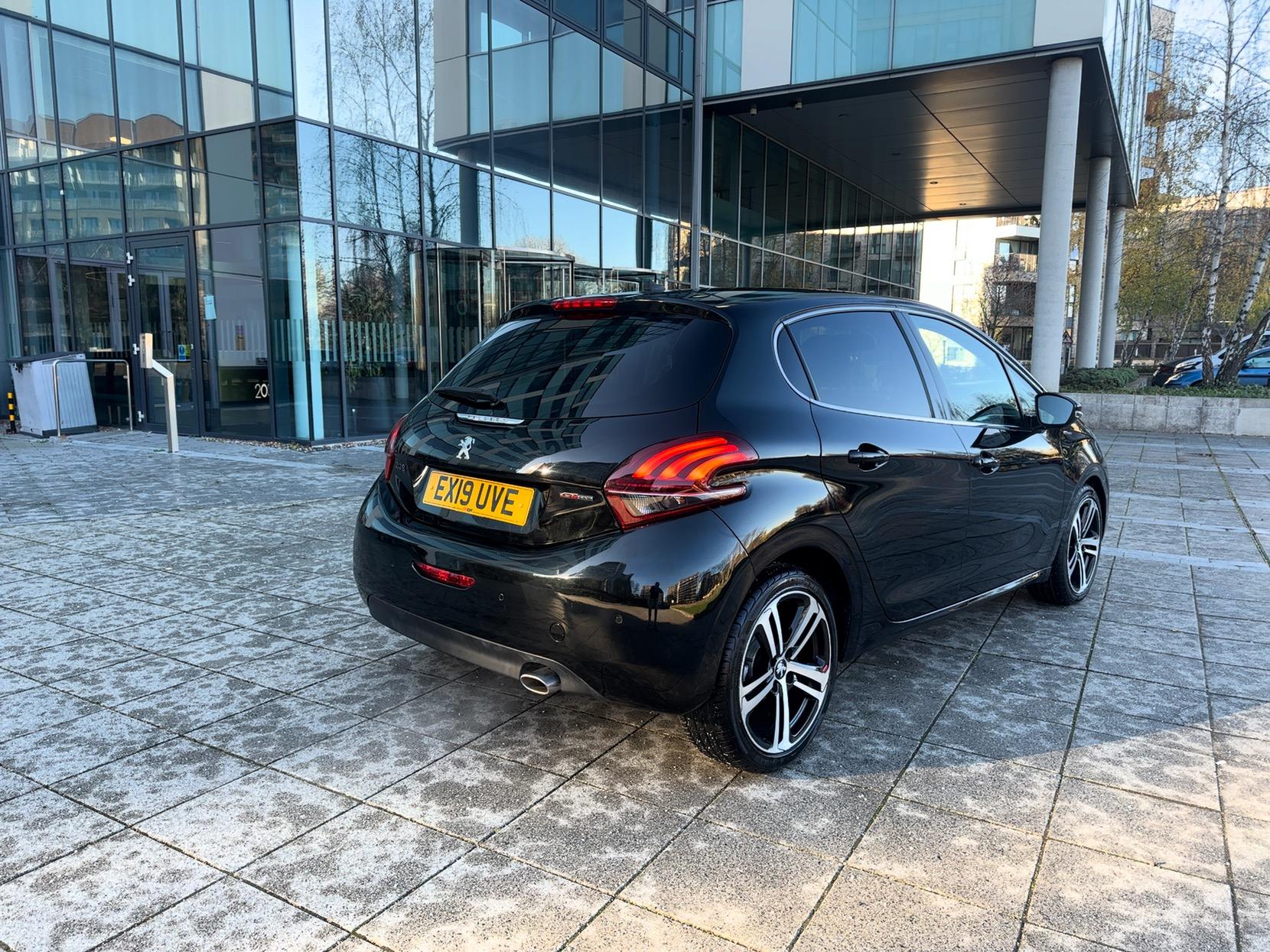 Peugeot 208 1.2 PureTech GPF GT Line Hatchback 5dr Petrol EAT Euro 6 (s/s) (110 ps)