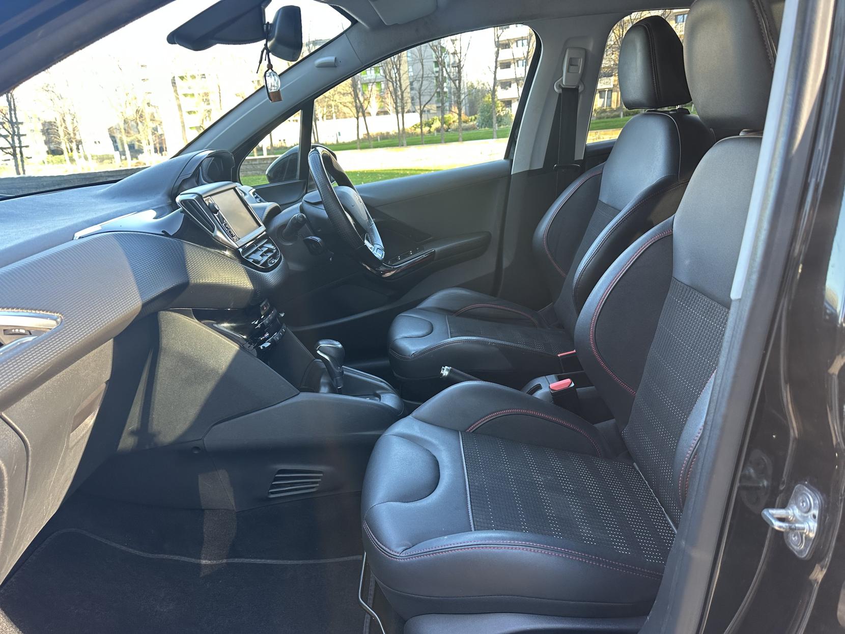 Peugeot 208 1.2 PureTech GPF GT Line Hatchback 5dr Petrol EAT Euro 6 (s/s) (110 ps)