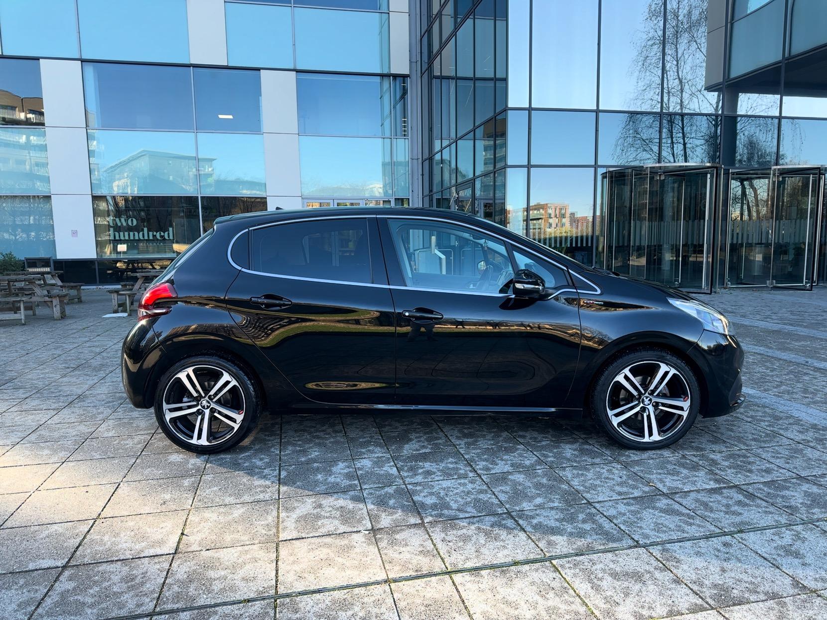 Peugeot 208 1.2 PureTech GPF GT Line Hatchback 5dr Petrol EAT Euro 6 (s/s) (110 ps)