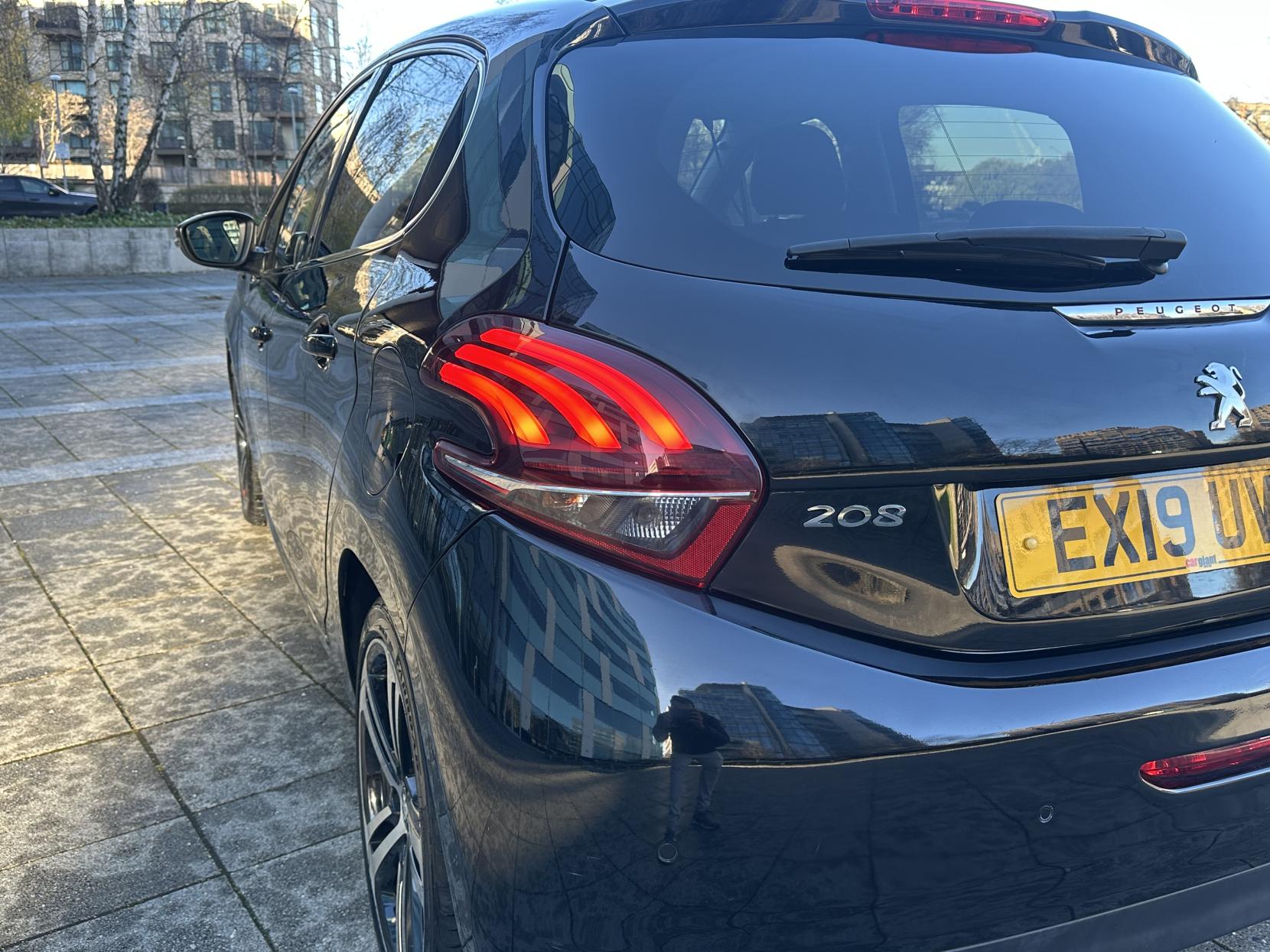 Peugeot 208 1.2 PureTech GPF GT Line Hatchback 5dr Petrol EAT Euro 6 (s/s) (110 ps)