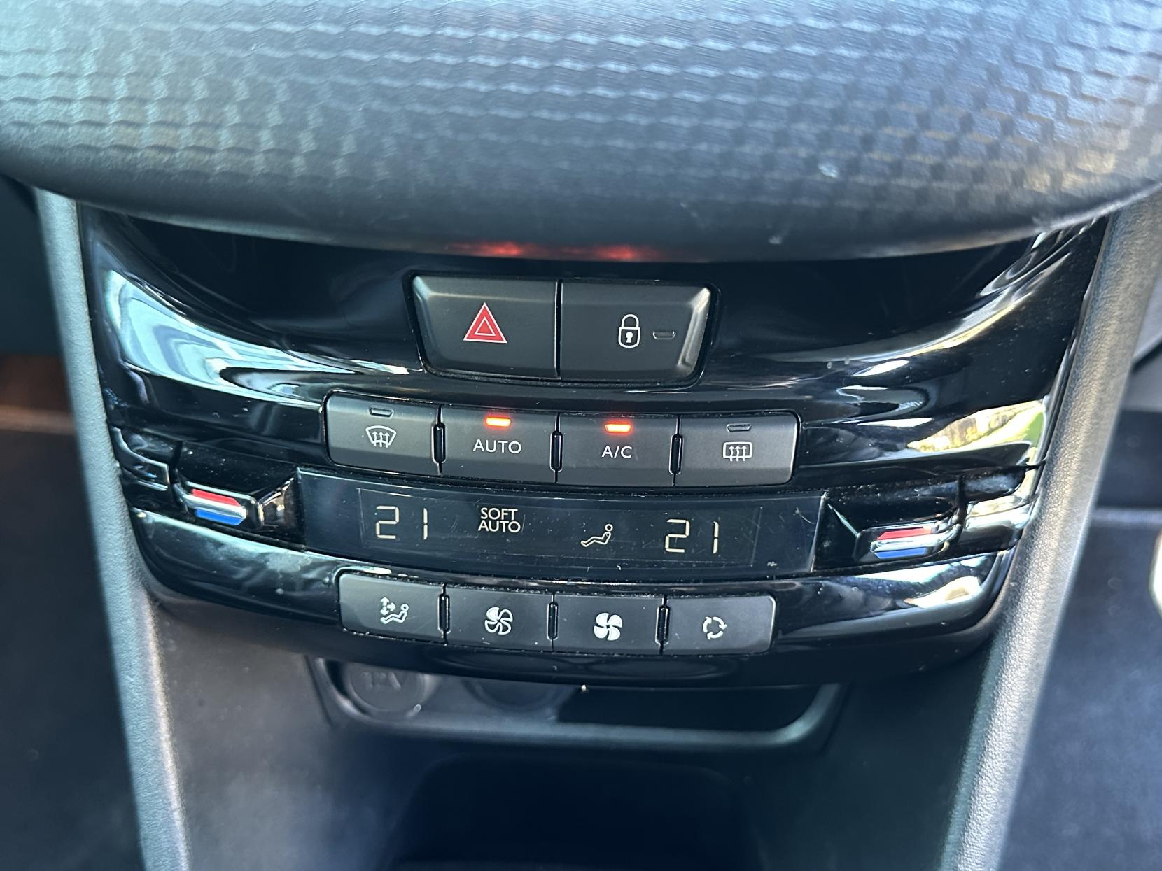 Peugeot 208 1.2 PureTech GPF GT Line Hatchback 5dr Petrol EAT Euro 6 (s/s) (110 ps)