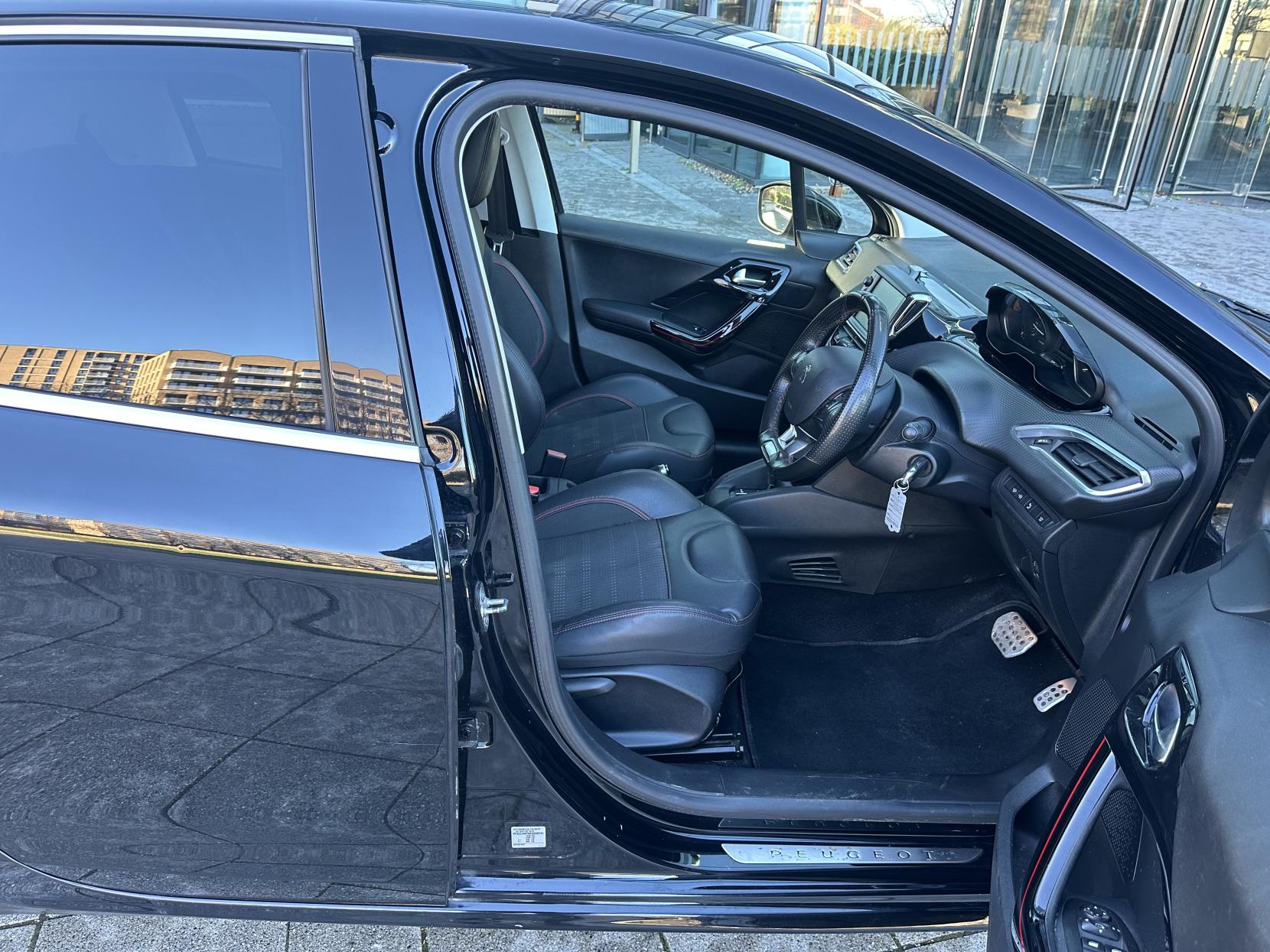 Peugeot 208 1.2 PureTech GPF GT Line Hatchback 5dr Petrol EAT Euro 6 (s/s) (110 ps)