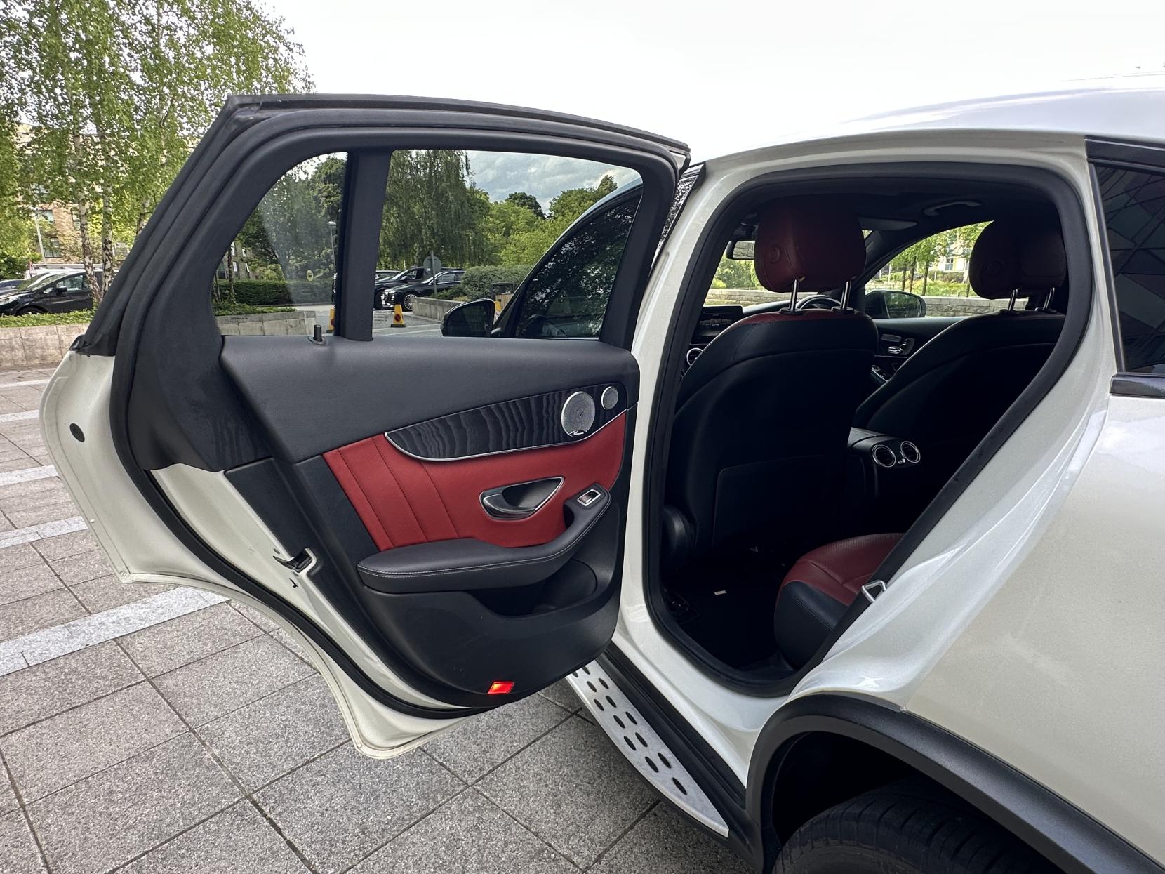 Mercedes-Benz GLC 3.0 GLC350d V6 AMG Line (Premium Plus) Coupe 5dr Diesel G-Tronic 4MATIC Euro 6 (s/s) (258 ps)