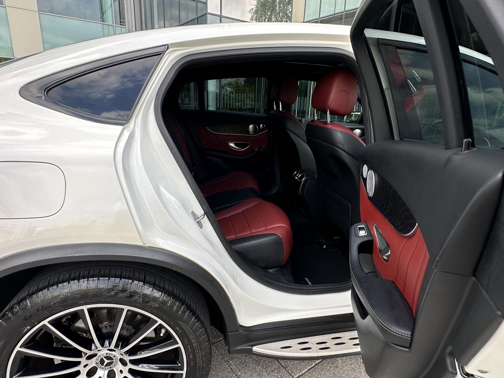 Mercedes-Benz GLC 3.0 GLC350d V6 AMG Line (Premium Plus) Coupe 5dr Diesel G-Tronic 4MATIC Euro 6 (s/s) (258 ps)
