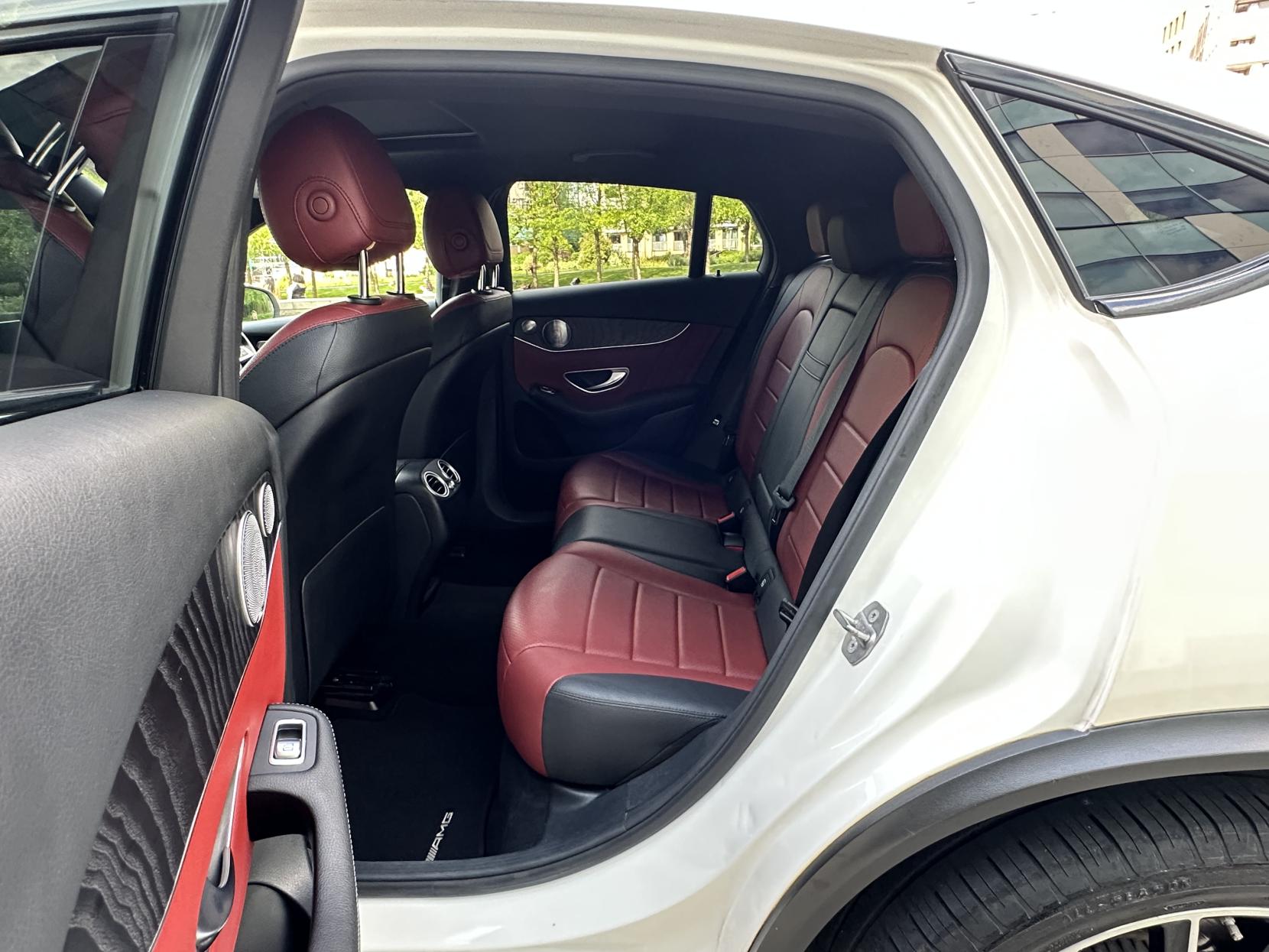 Mercedes-Benz GLC 3.0 GLC350d V6 AMG Line (Premium Plus) Coupe 5dr Diesel G-Tronic 4MATIC Euro 6 (s/s) (258 ps)