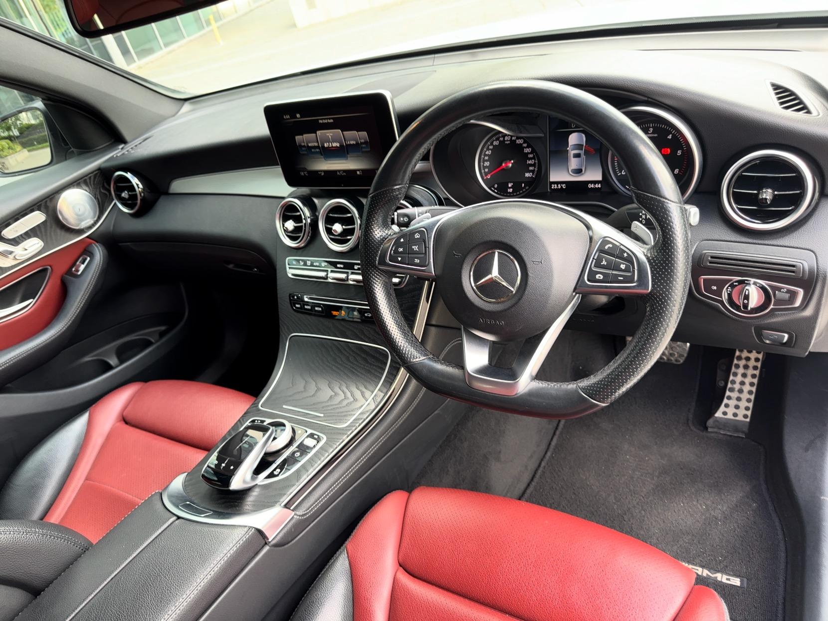 Mercedes-Benz GLC 3.0 GLC350d V6 AMG Line (Premium Plus) Coupe 5dr Diesel G-Tronic 4MATIC Euro 6 (s/s) (258 ps)