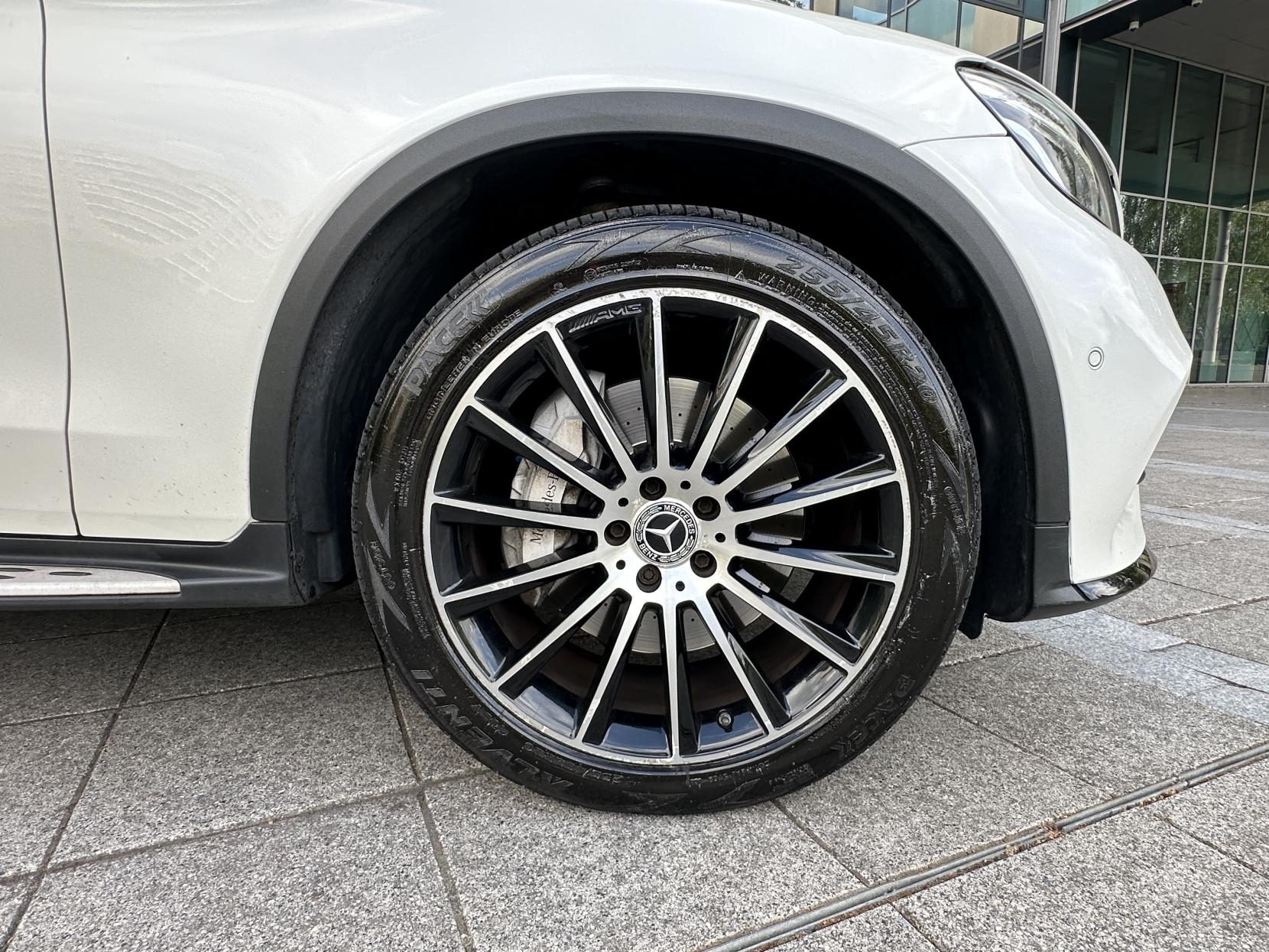 Mercedes-Benz GLC 3.0 GLC350d V6 AMG Line (Premium Plus) Coupe 5dr Diesel G-Tronic 4MATIC Euro 6 (s/s) (258 ps)