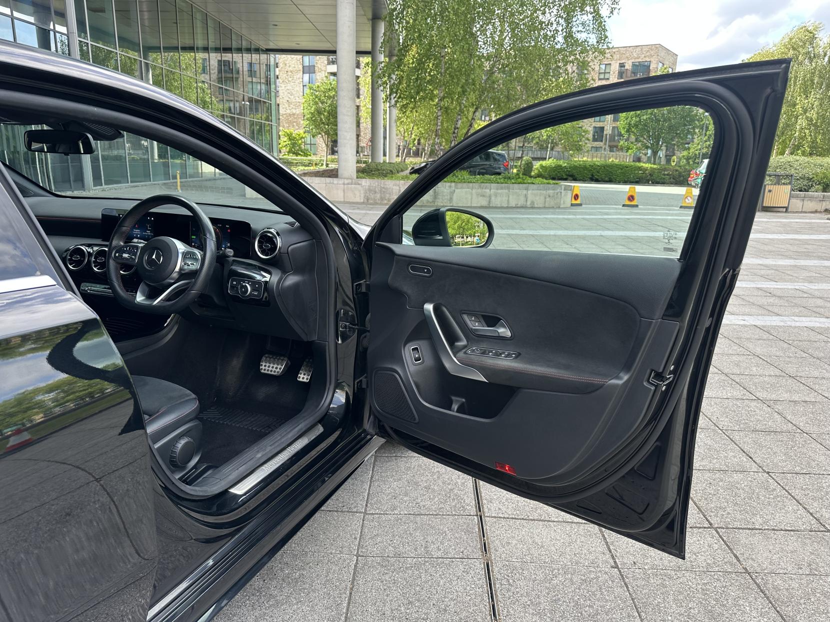 Mercedes-Benz A Class 1.3 A250e 15.6kWh AMG Line Saloon 4dr Petrol Plug-in Hybrid 8G-DCT Euro 6 (s/s) (218 ps)