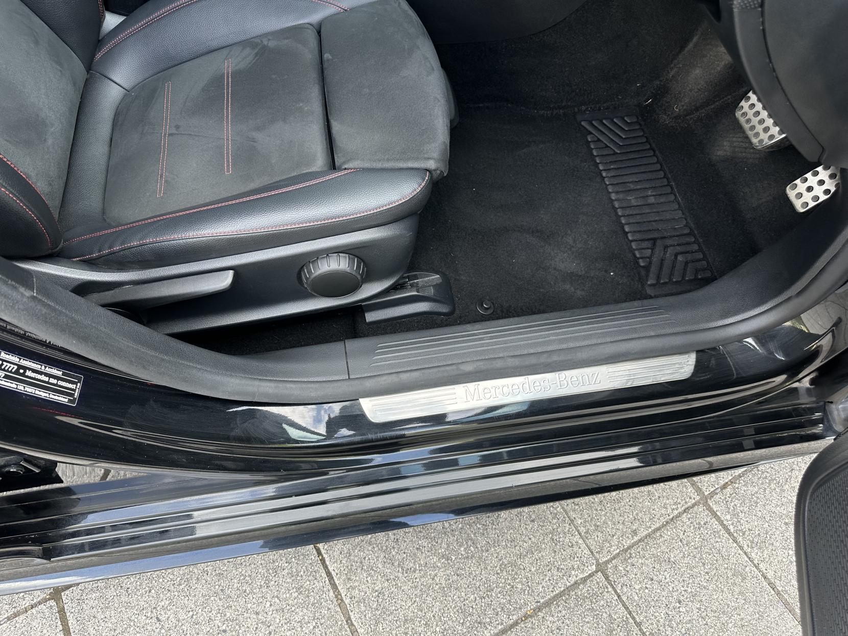 Mercedes-Benz A Class 1.3 A250e 15.6kWh AMG Line Saloon 4dr Petrol Plug-in Hybrid 8G-DCT Euro 6 (s/s) (218 ps)