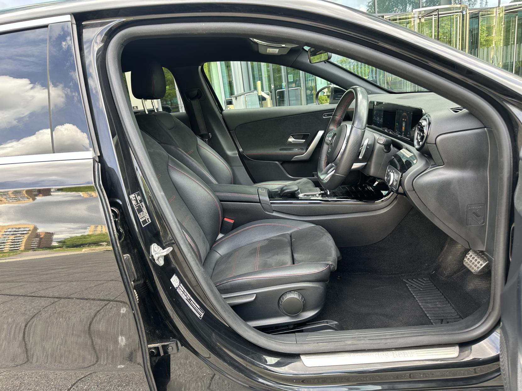 Mercedes-Benz A Class 1.3 A250e 15.6kWh AMG Line Saloon 4dr Petrol Plug-in Hybrid 8G-DCT Euro 6 (s/s) (218 ps)