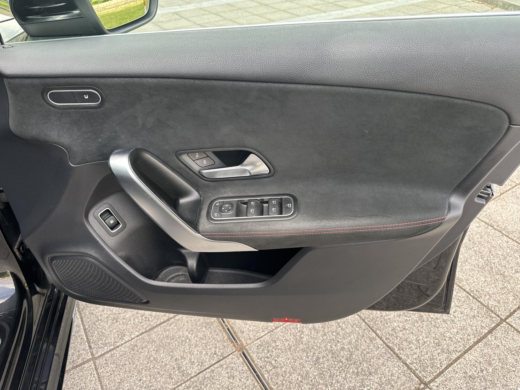 Mercedes-Benz A Class 1.3 A250e 15.6kWh AMG Line Saloon 4dr Petrol Plug-in Hybrid 8G-DCT Euro 6 (s/s) (218 ps)