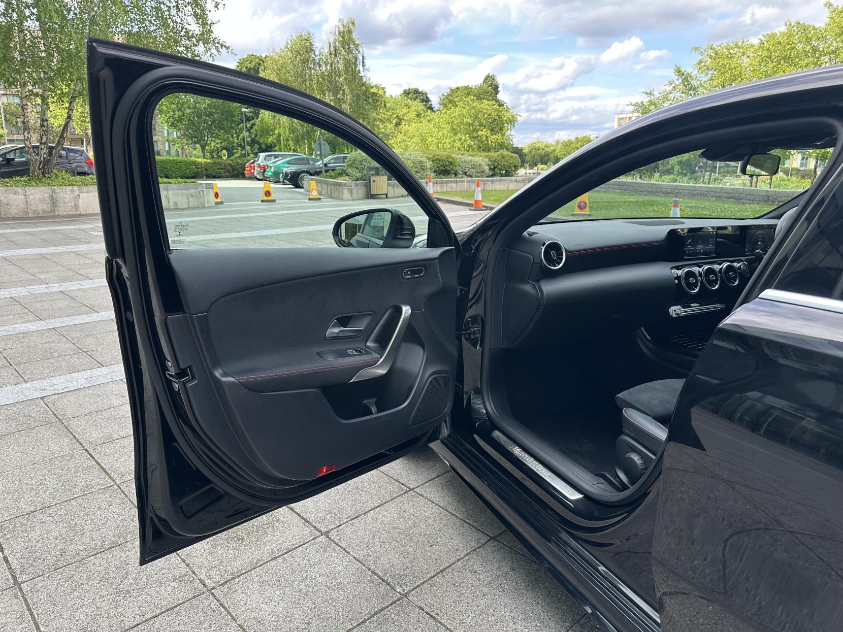 Mercedes-Benz A Class 1.3 A250e 15.6kWh AMG Line Saloon 4dr Petrol Plug-in Hybrid 8G-DCT Euro 6 (s/s) (218 ps)