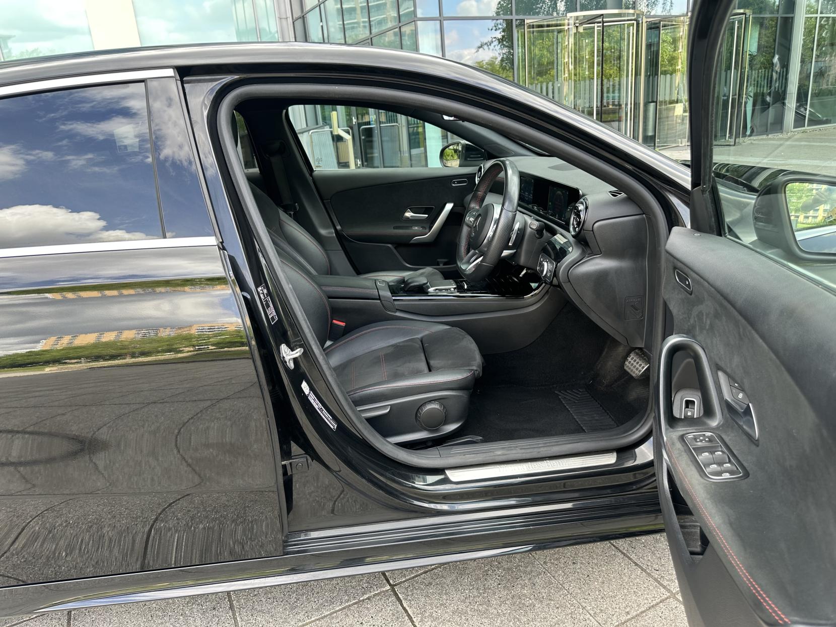 Mercedes-Benz A Class 1.3 A250e 15.6kWh AMG Line Saloon 4dr Petrol Plug-in Hybrid 8G-DCT Euro 6 (s/s) (218 ps)