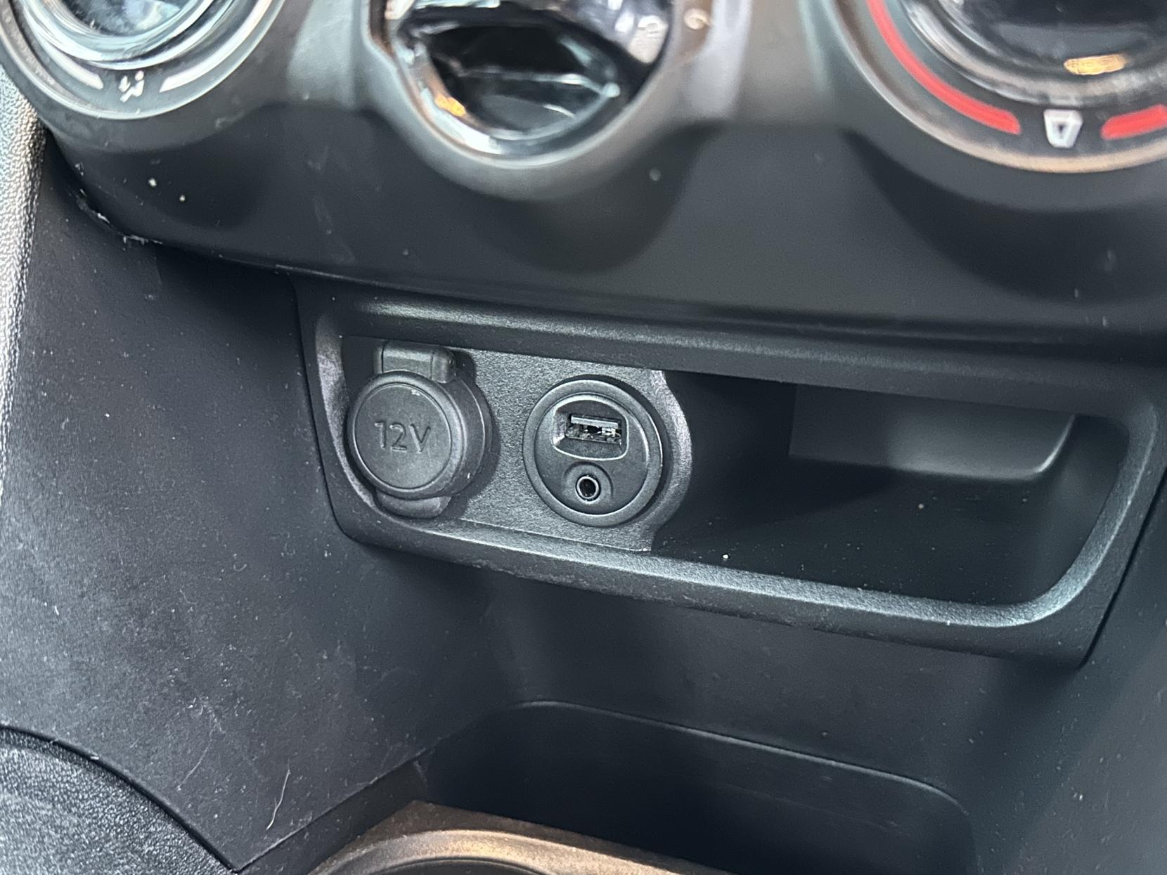 Peugeot 208 1.2 PureTech Active Hatchback 5dr Petrol Manual Euro 6 (82 ps)